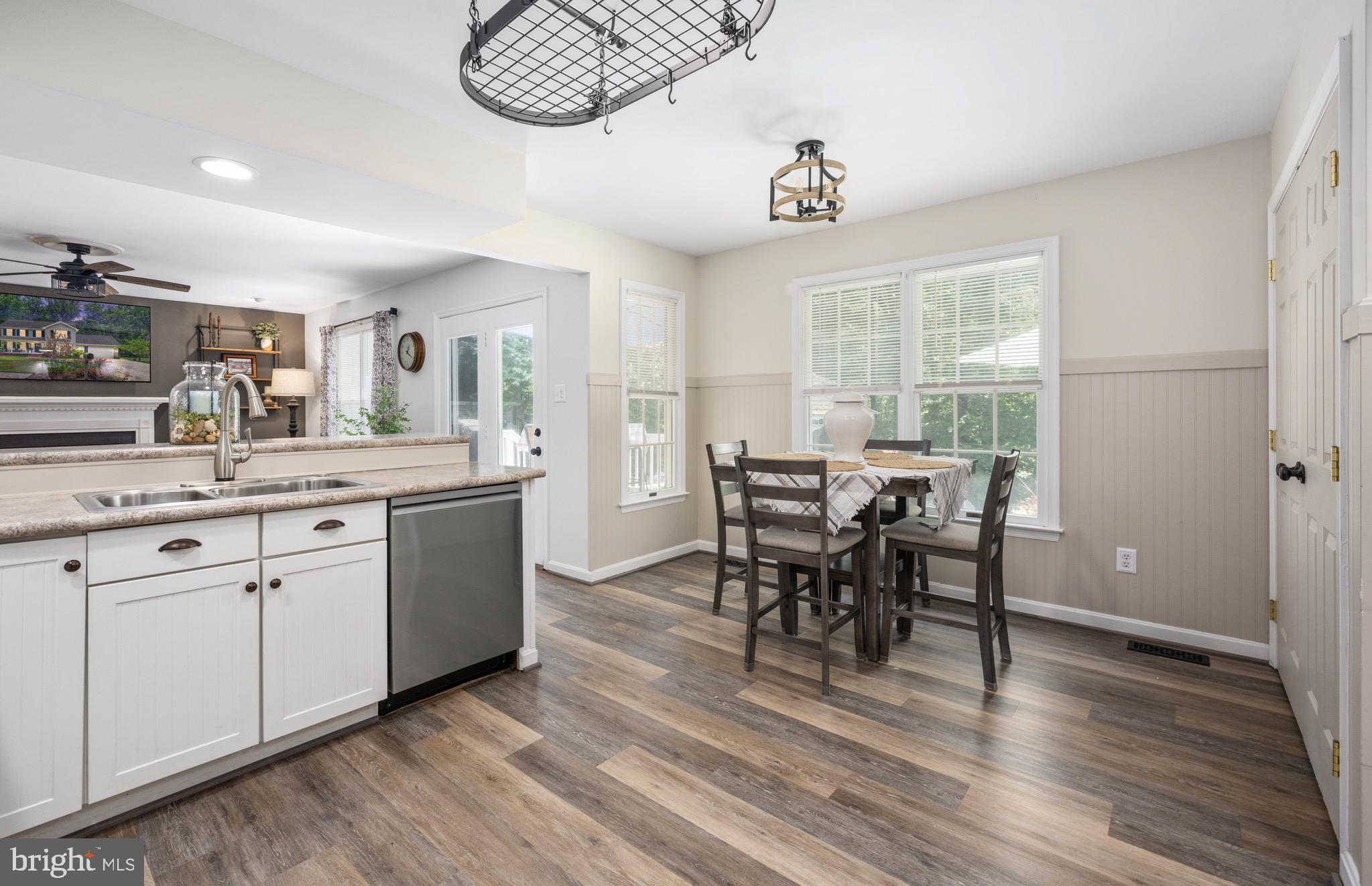 BREEZEWOOD - Residential