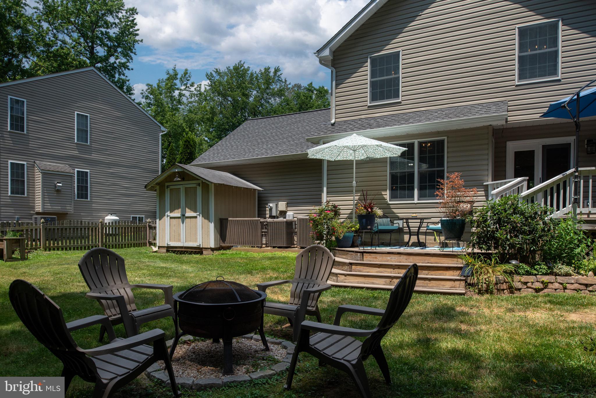 BREEZEWOOD - Residential