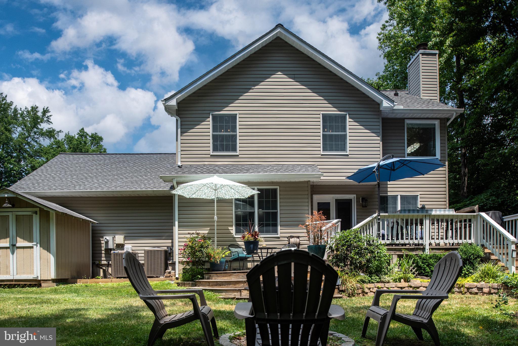 BREEZEWOOD - Residential