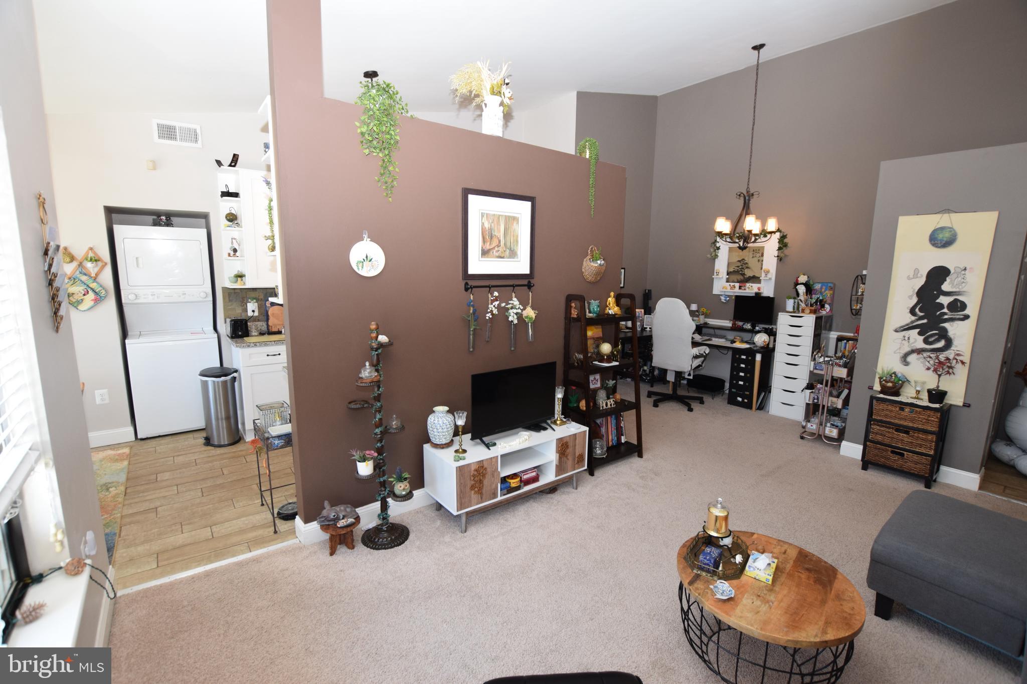 BATTERY HEIGHTS - Residential