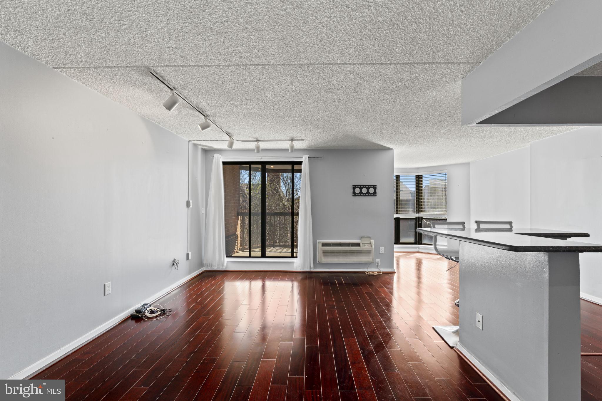 200 LOMBARD STREET 518