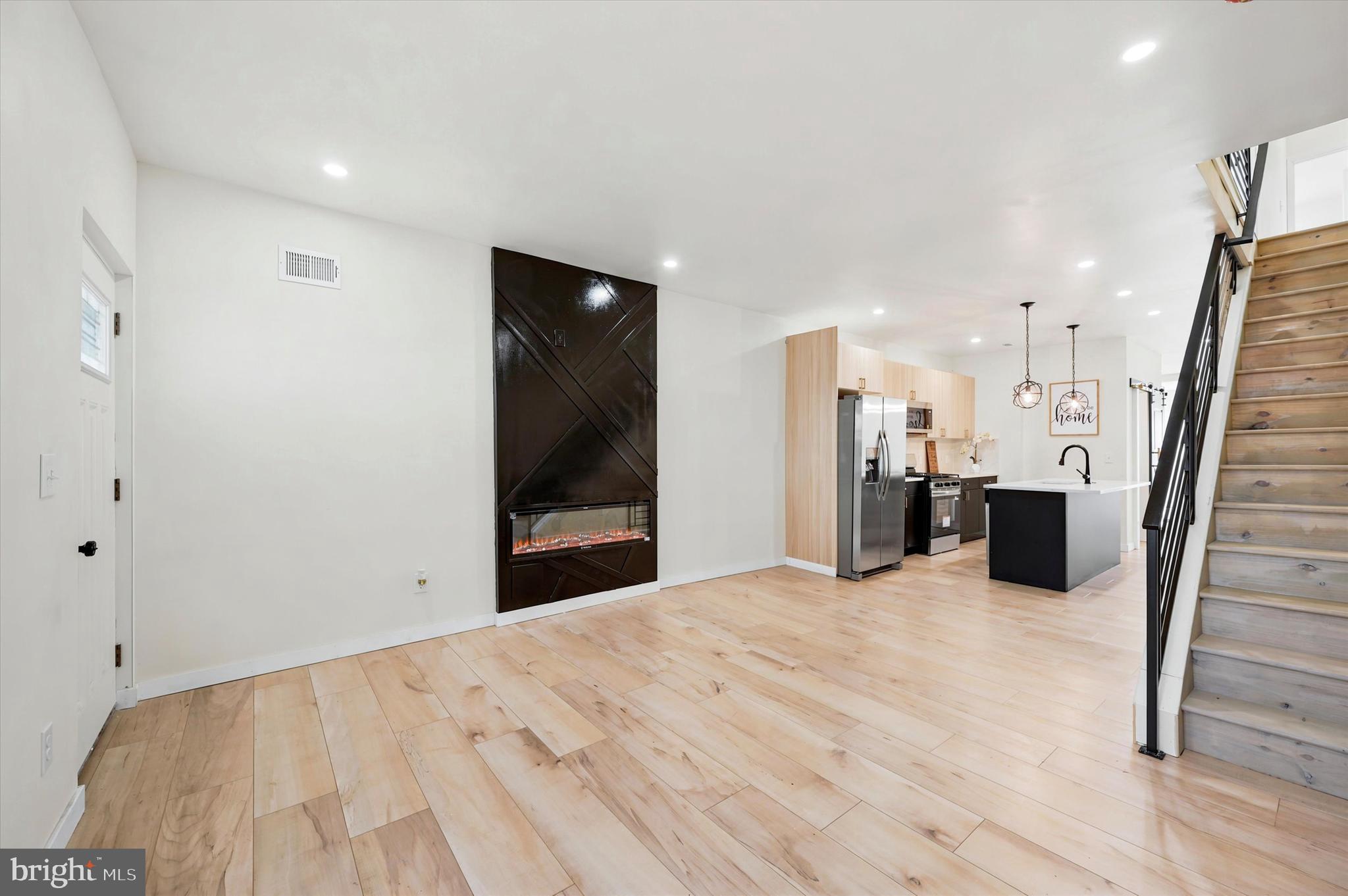 1445 N 60TH STREET