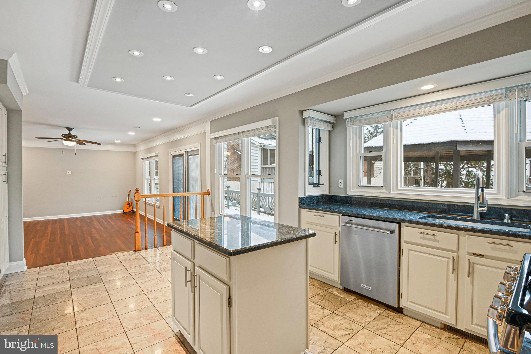 CHANTILLY HIGHLANDS - Residential Lease