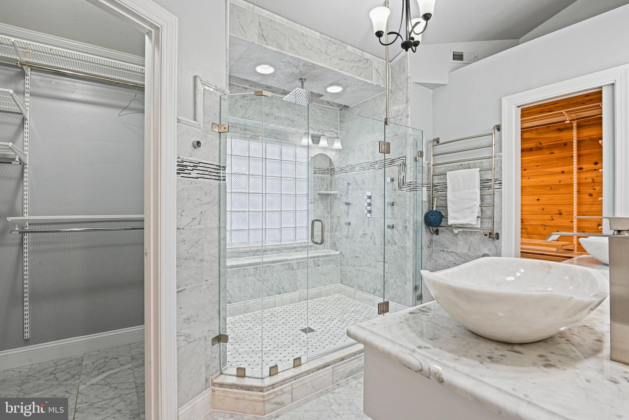 CHANTILLY HIGHLANDS - Residential Lease