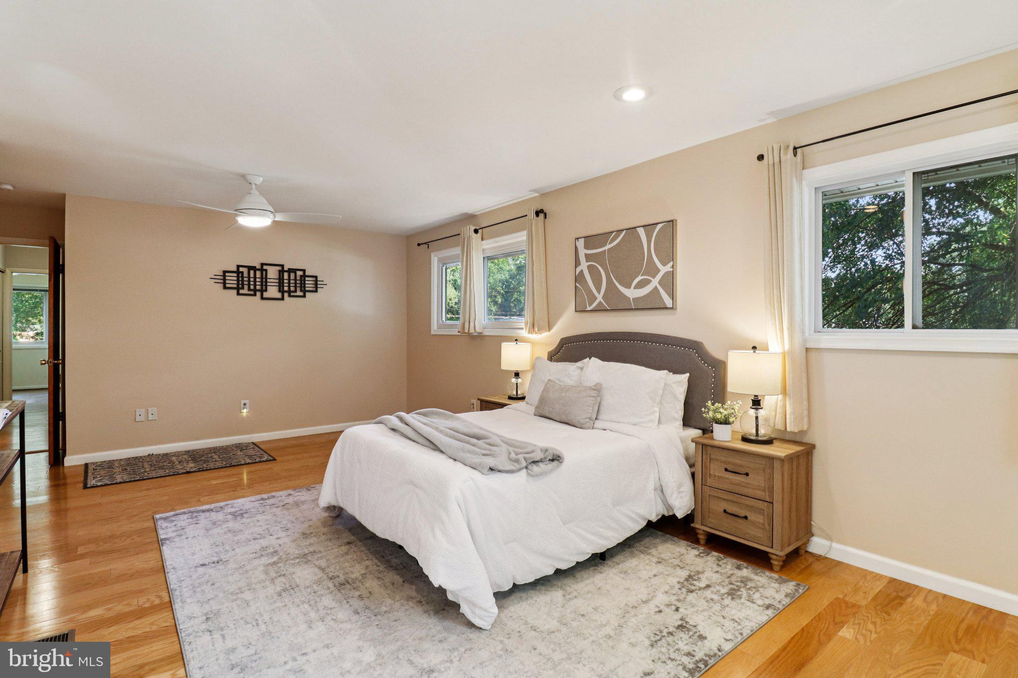 DUNN LORING WOODS - Residential