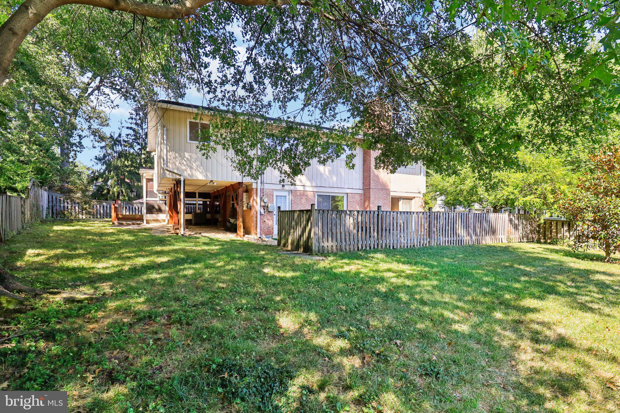 DUNN LORING WOODS - Residential