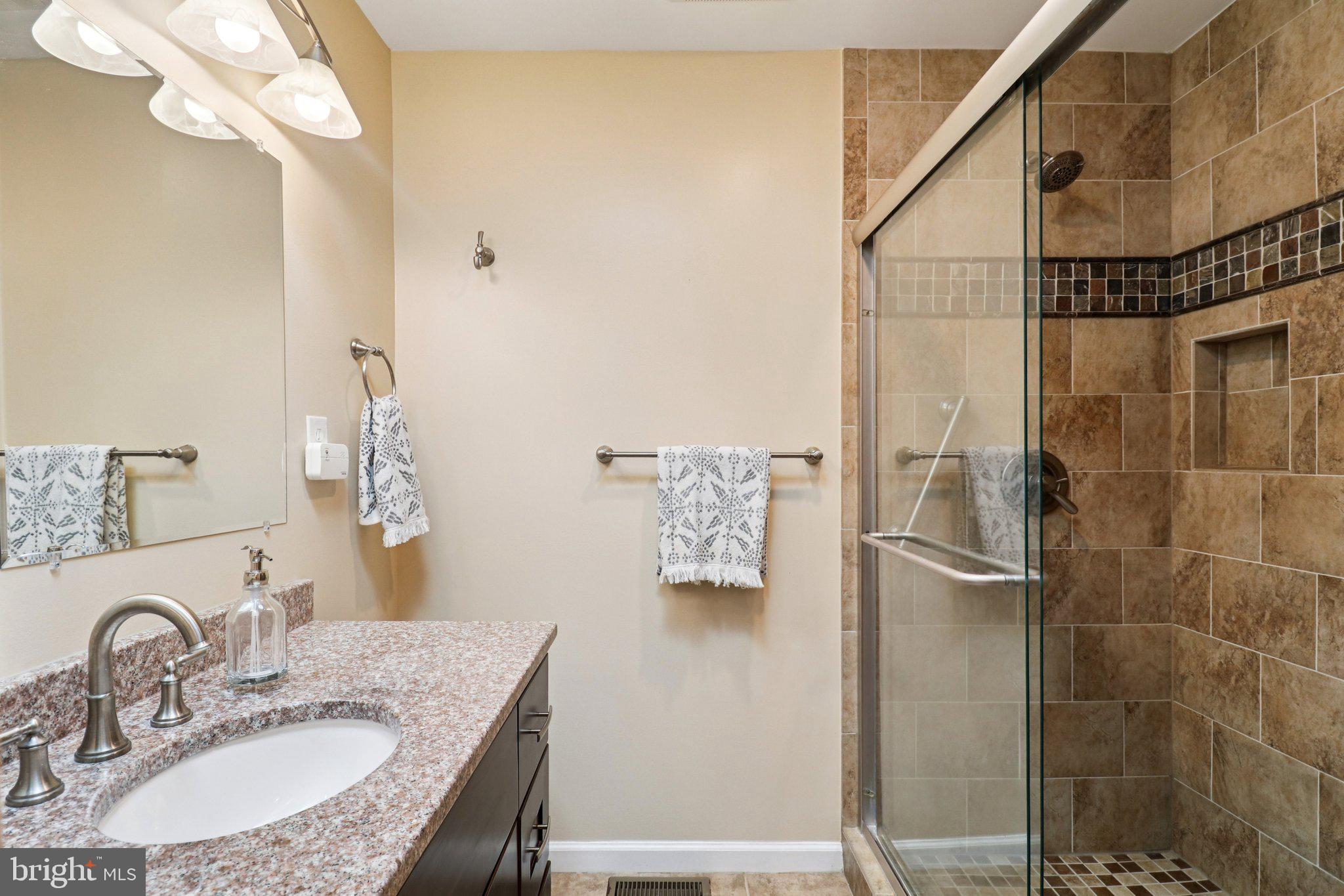 DUNN LORING WOODS - Residential