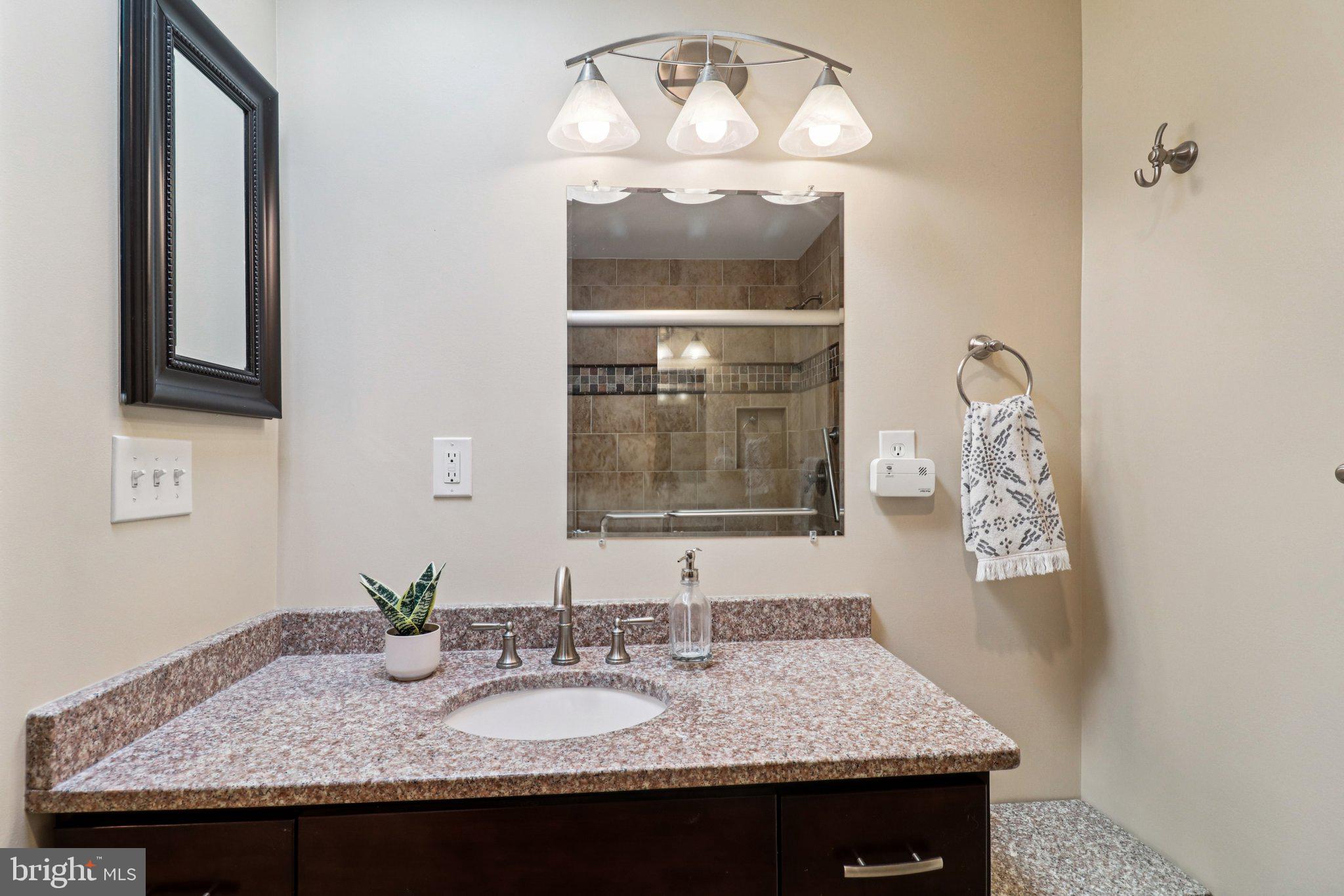 DUNN LORING WOODS - Residential