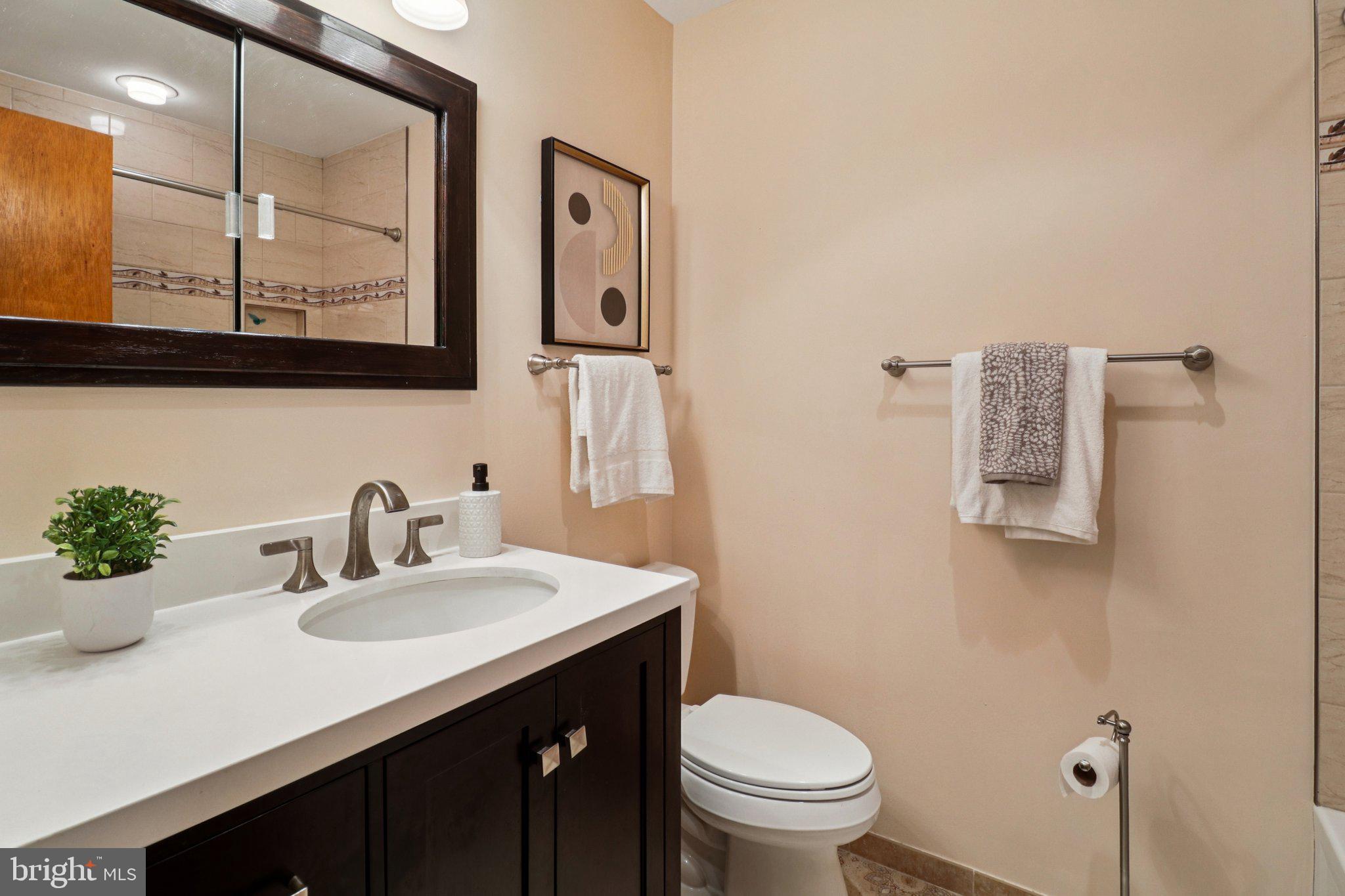 DUNN LORING WOODS - Residential