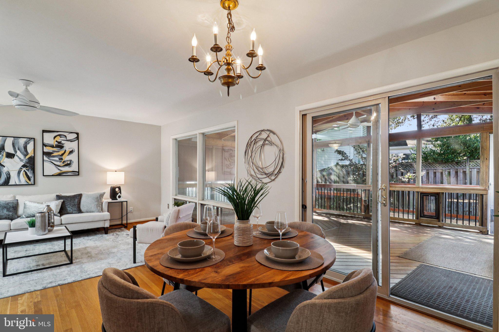 DUNN LORING WOODS - Residential