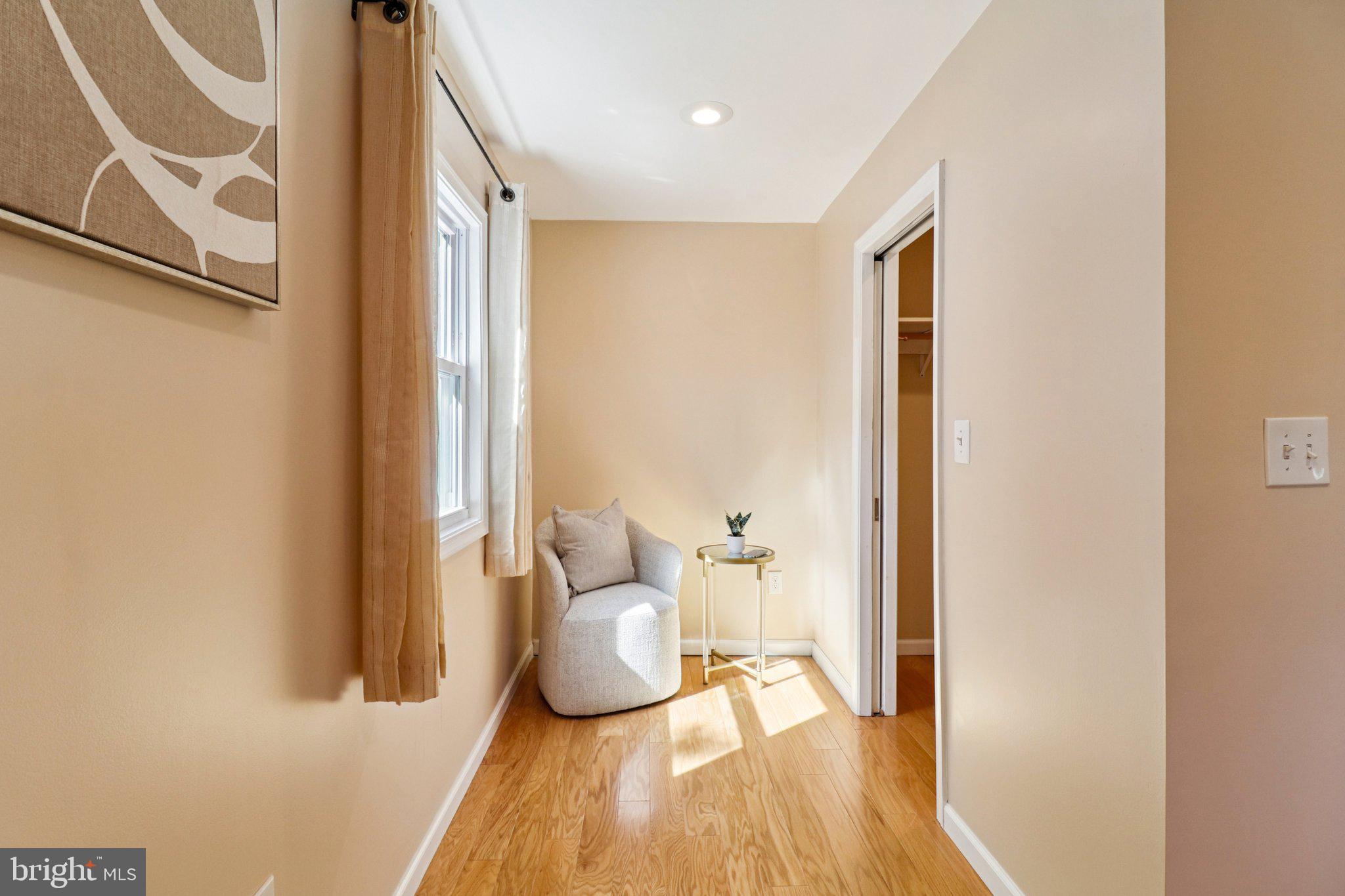 DUNN LORING WOODS - Residential