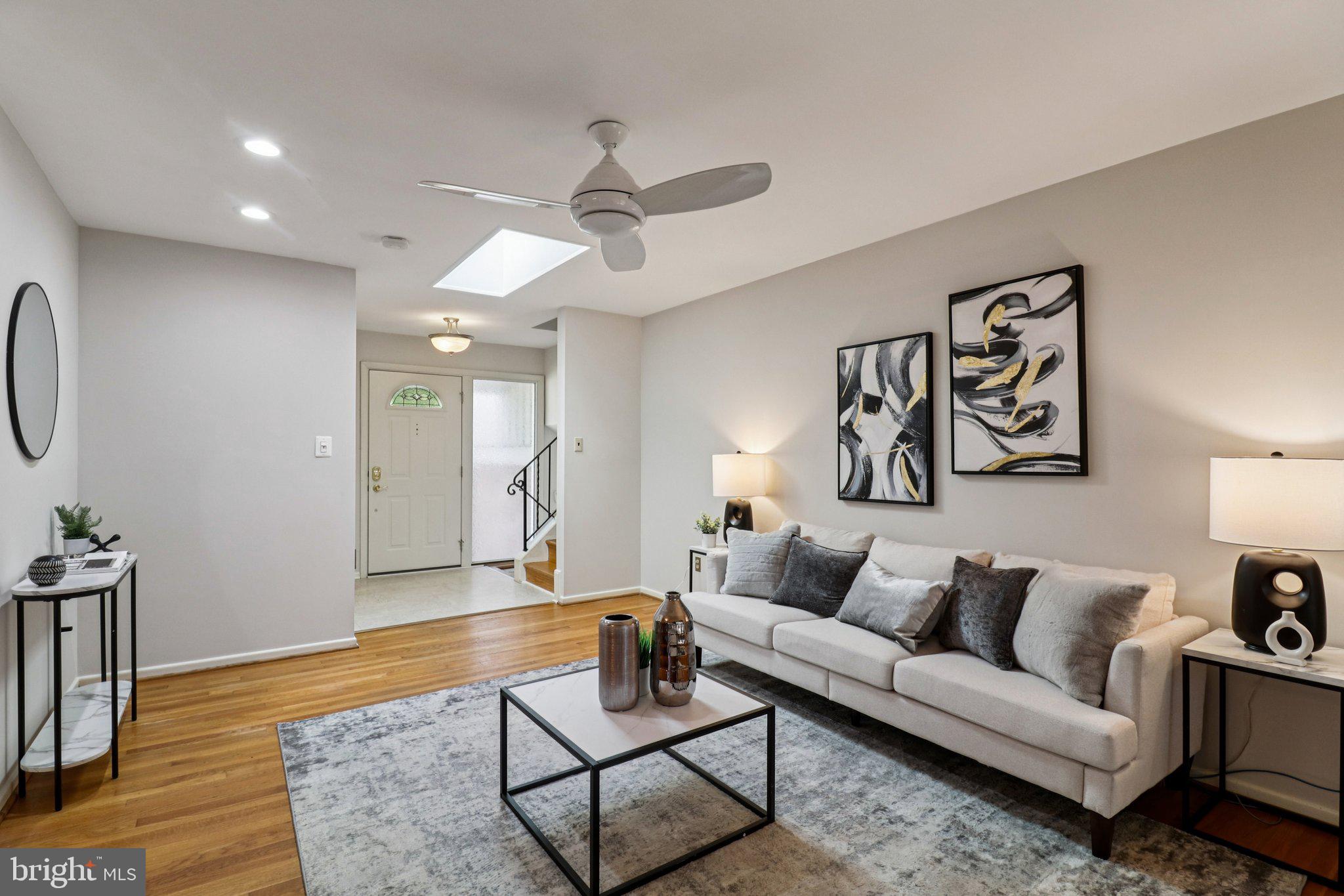 DUNN LORING WOODS - Residential