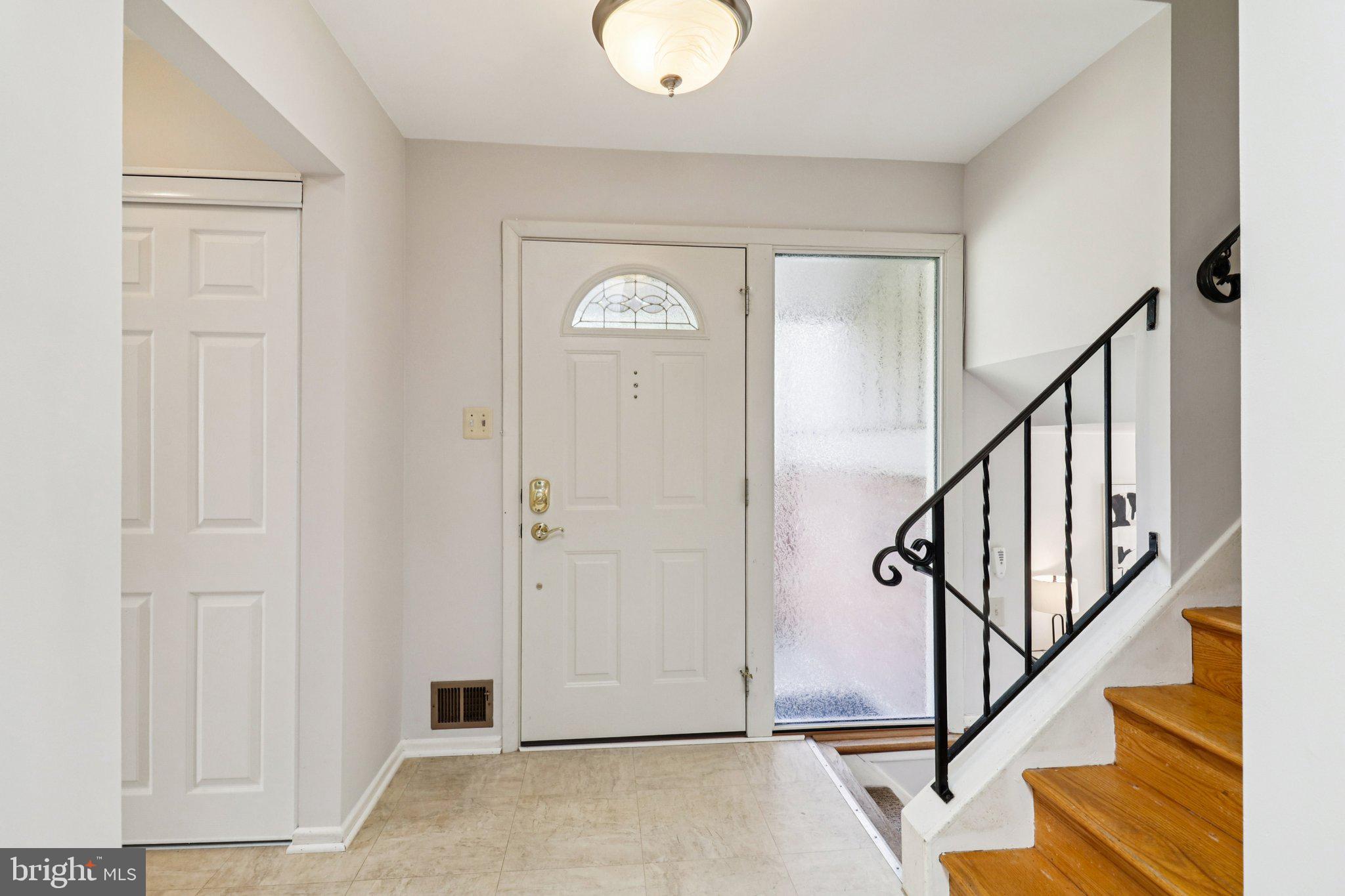 DUNN LORING WOODS - Residential