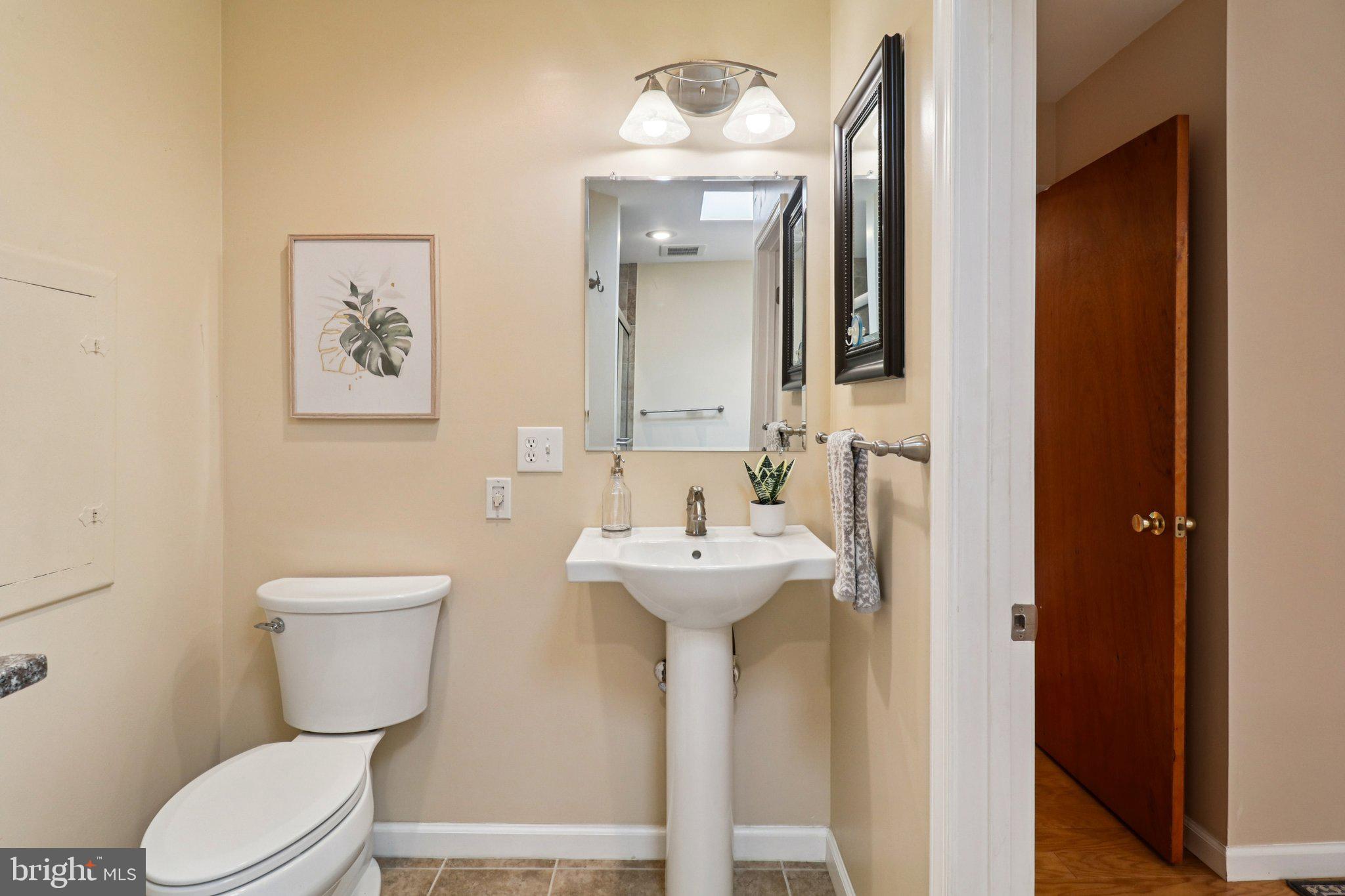 DUNN LORING WOODS - Residential