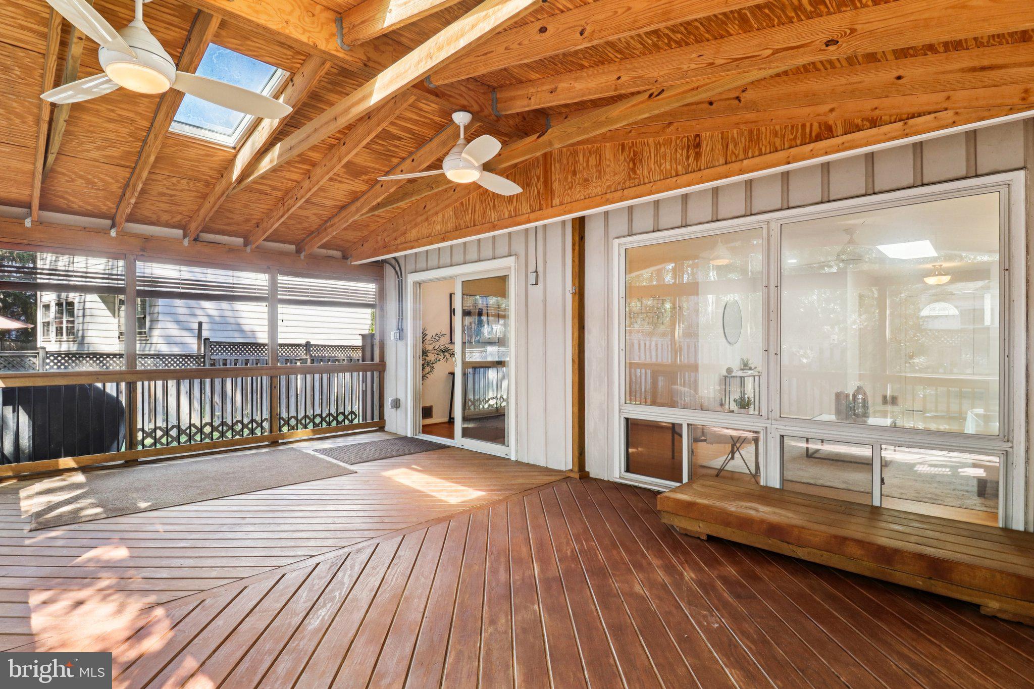 DUNN LORING WOODS - Residential