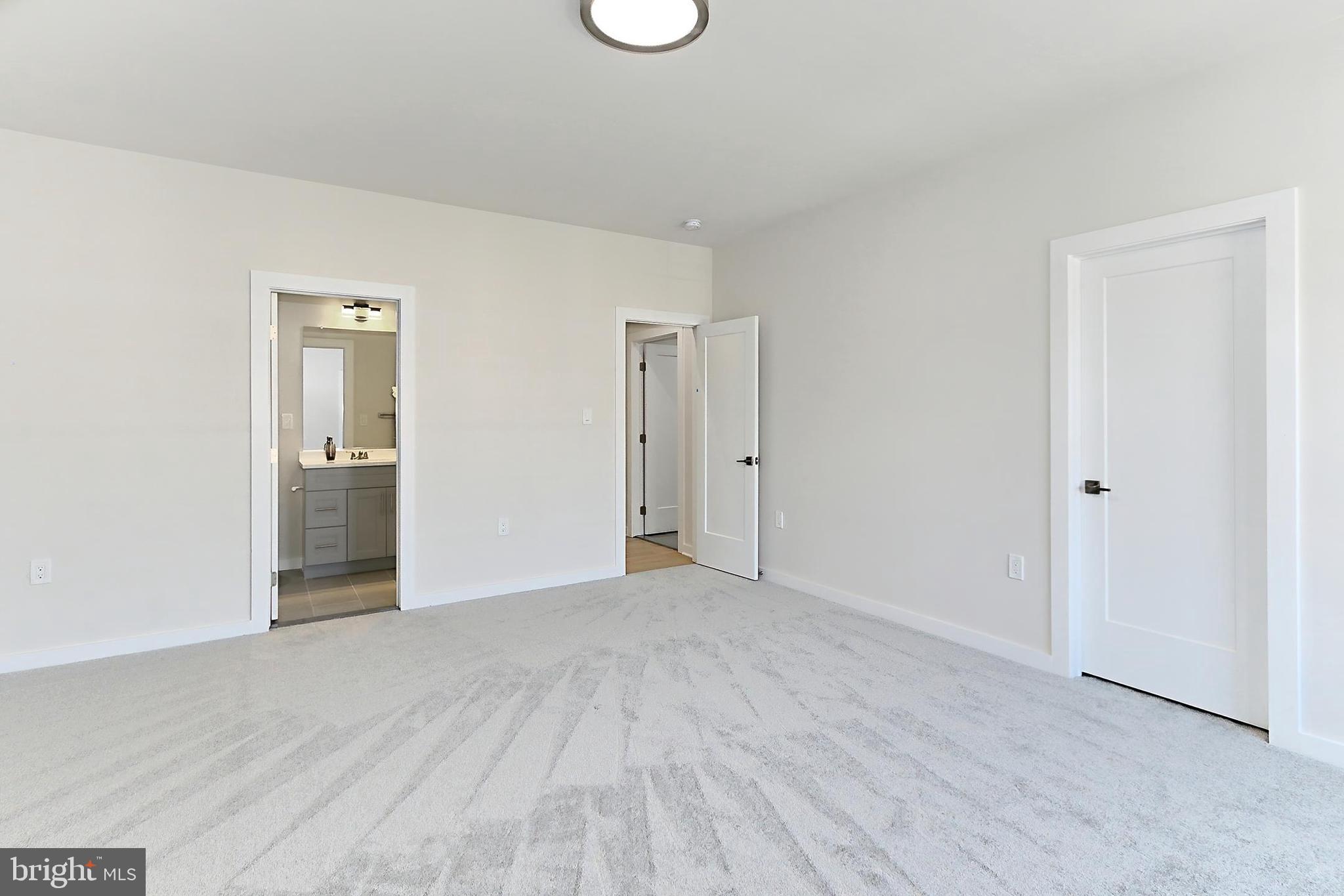 NEAR FALLS CHURCH - Residential