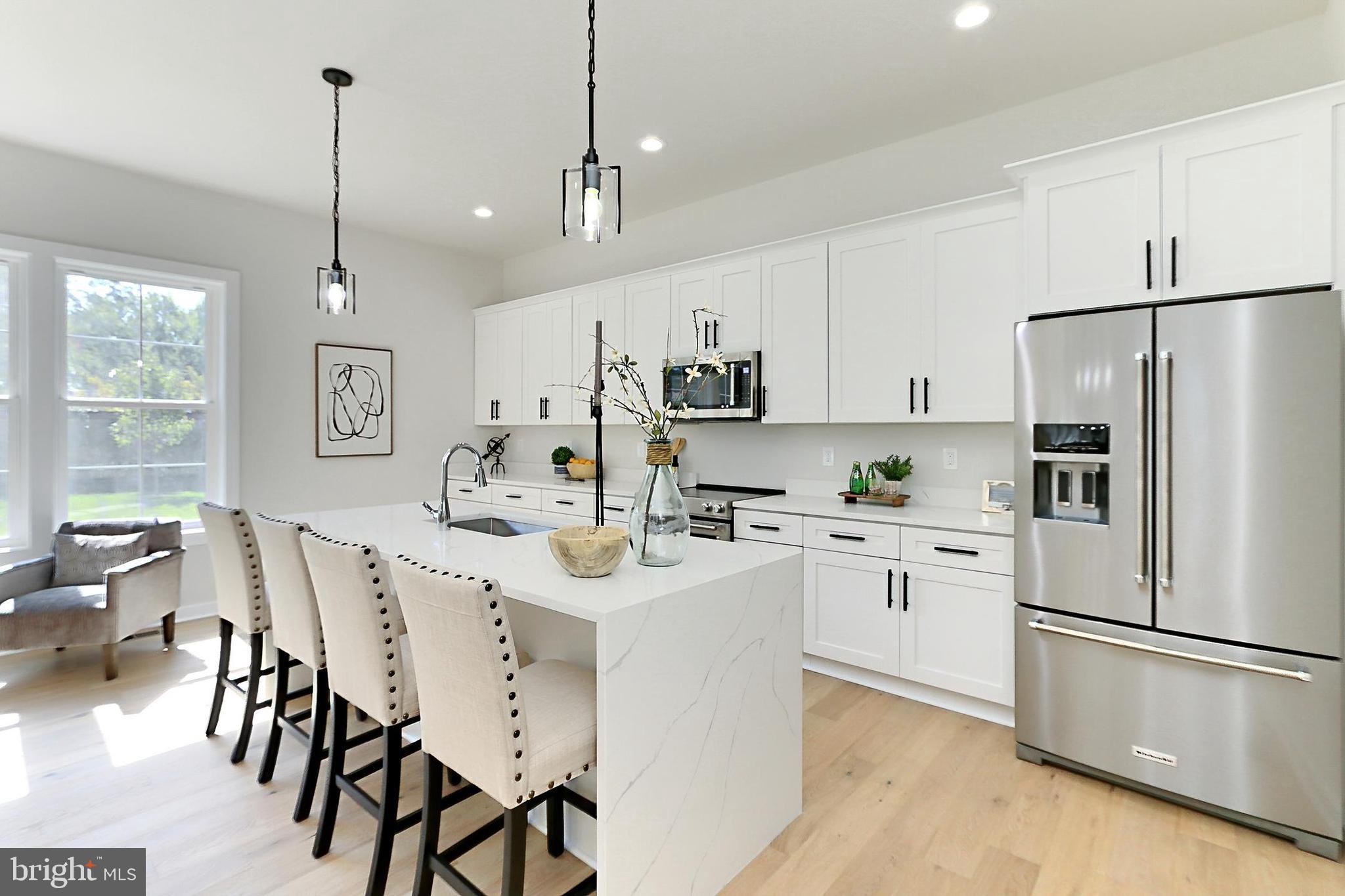 NEAR FALLS CHURCH - Residential