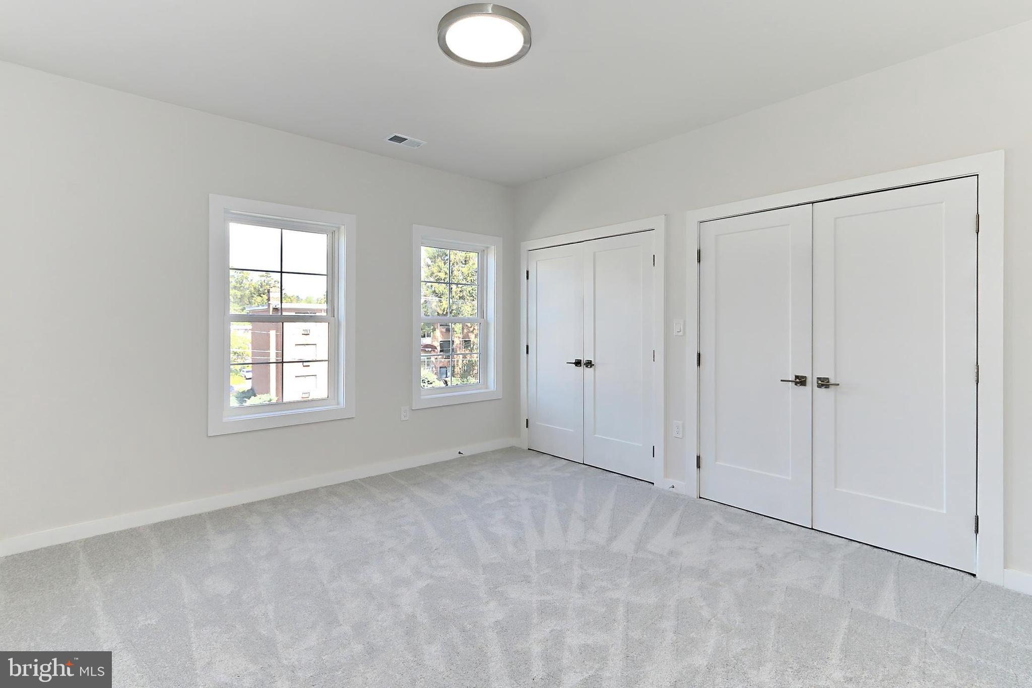 NEAR FALLS CHURCH - Residential