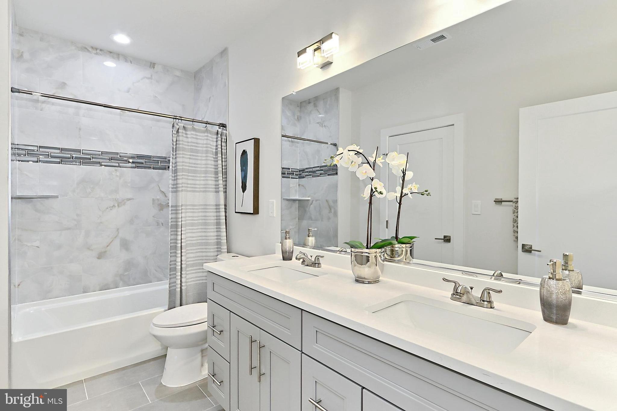 NEAR FALLS CHURCH - Residential