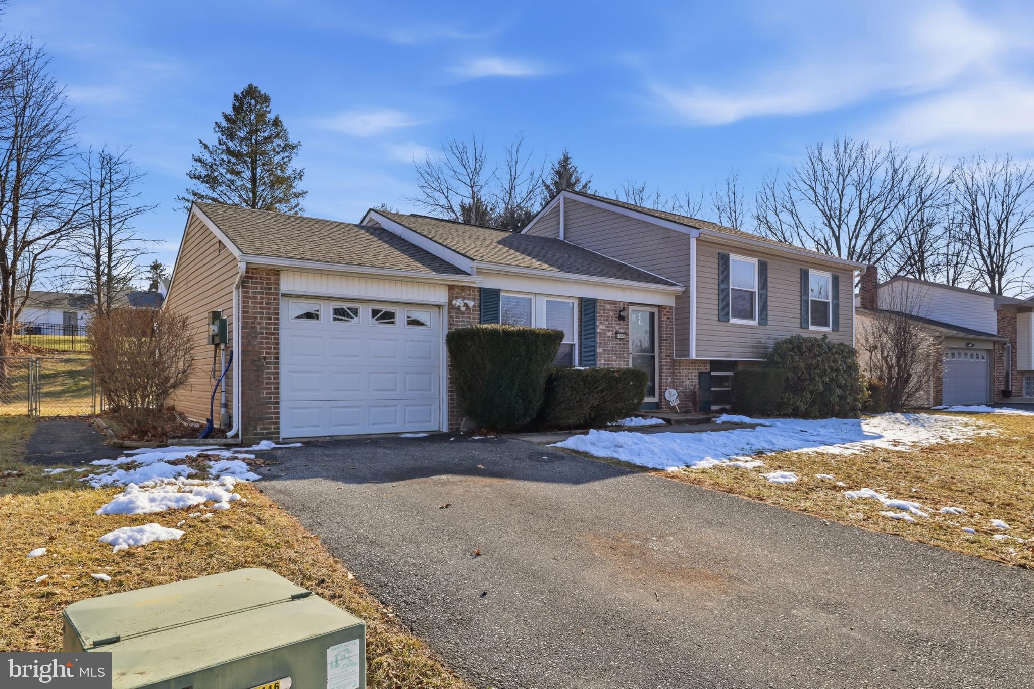 4849 SPRINGTOP DRIVE