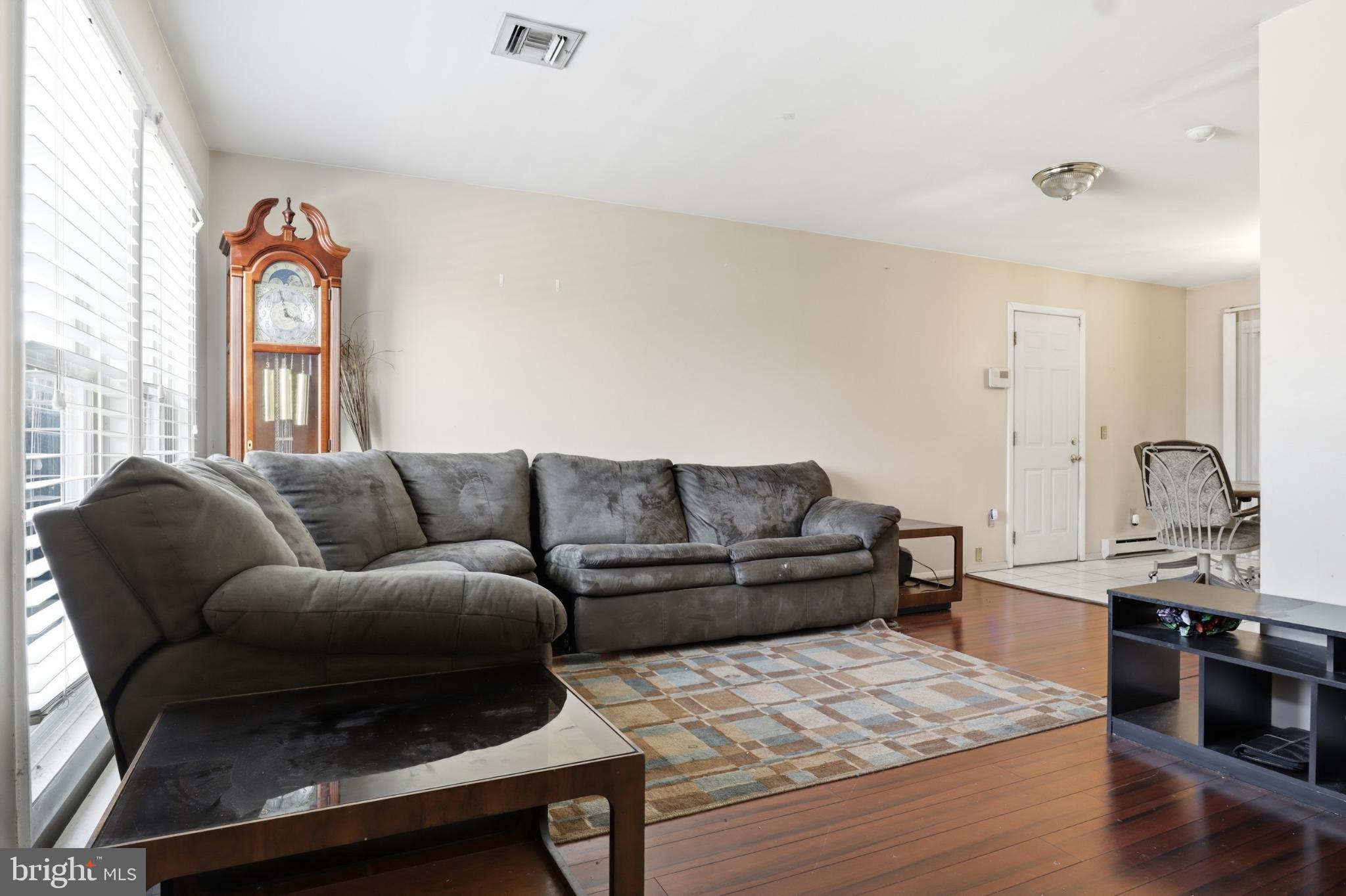 4849 SPRINGTOP DRIVE