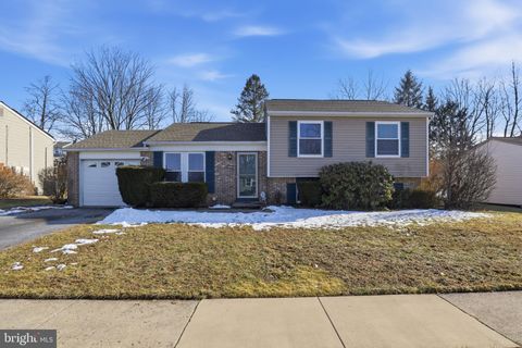 4849 SPRINGTOP DRIVE HARRISBURG PA 17111