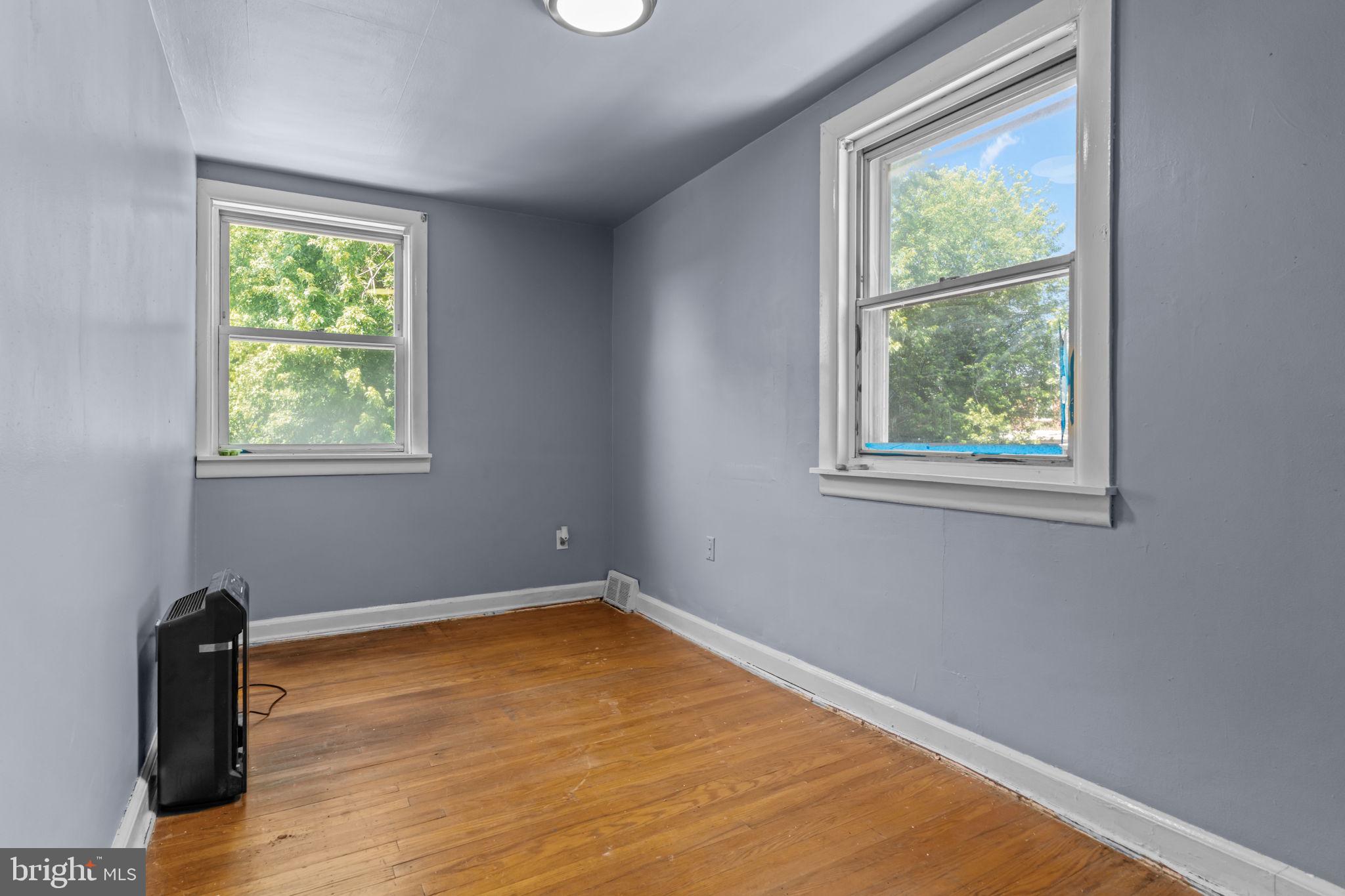 RIDLEY PARK - Residential