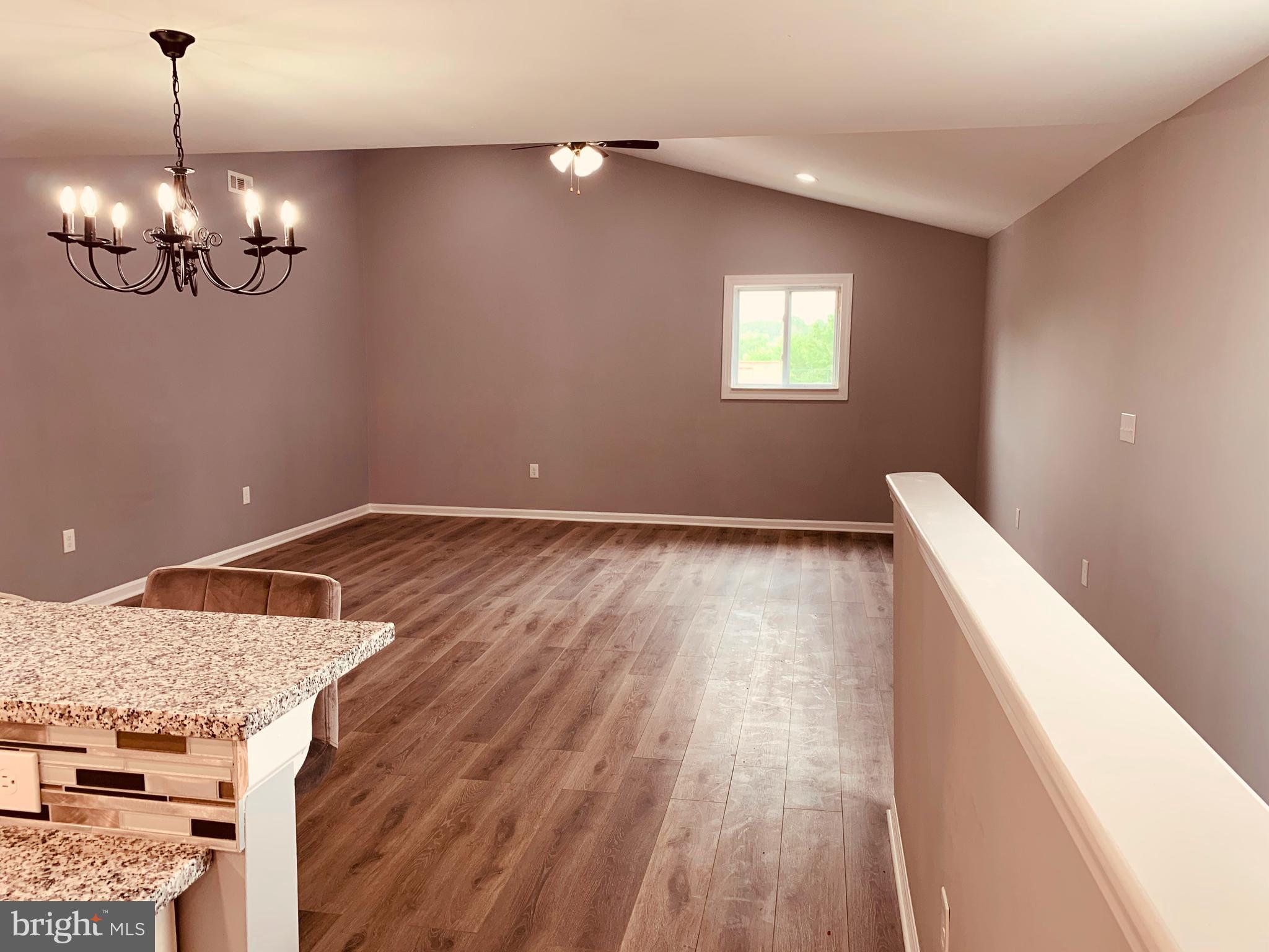 LANDSDOWNE - Residential Income