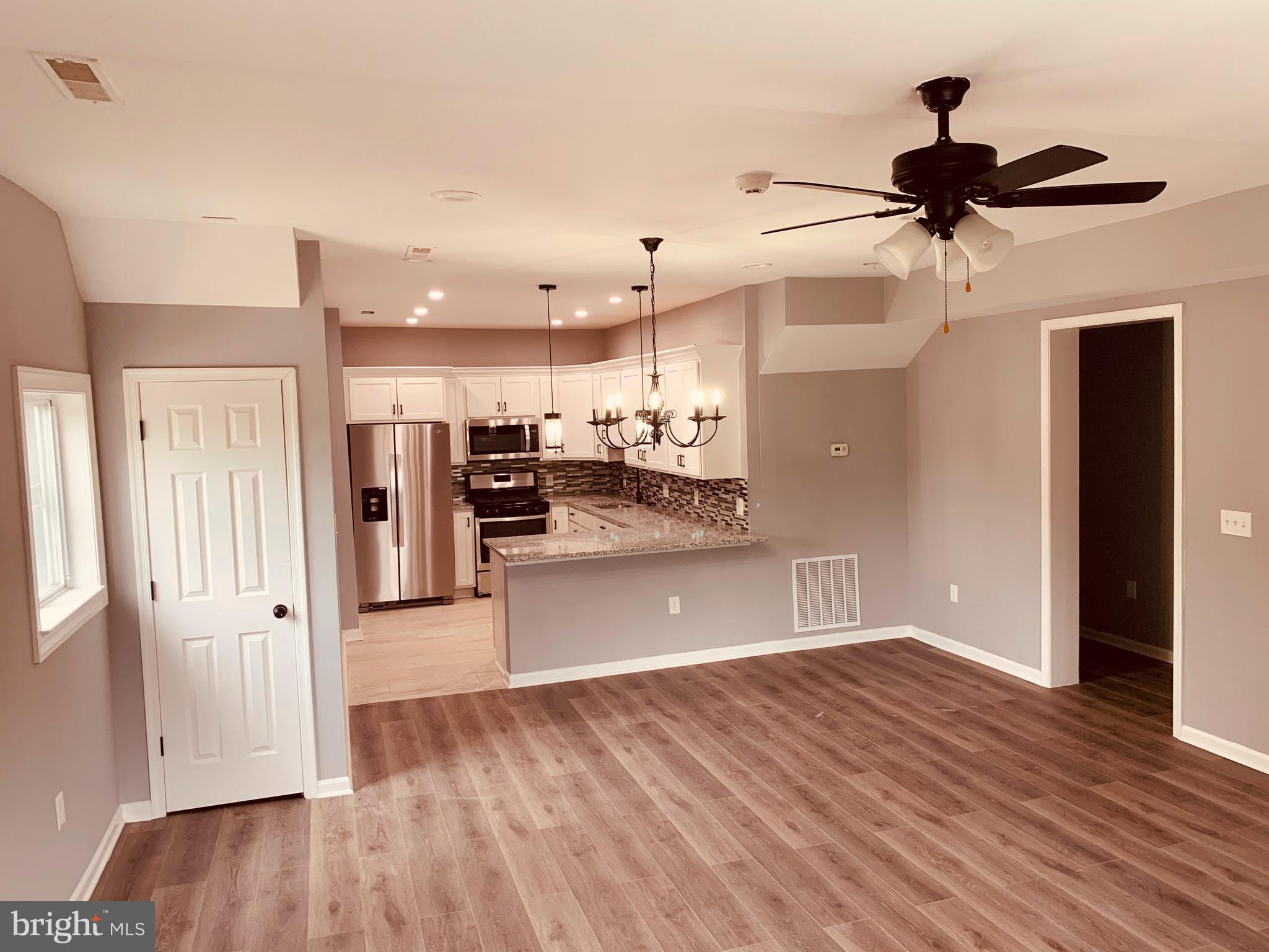 LANDSDOWNE - Residential Income