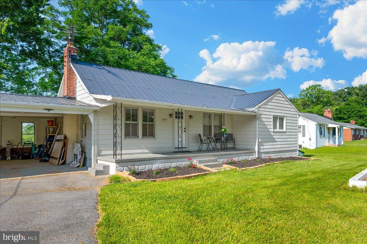 5747 BARTONSVILLE ROAD