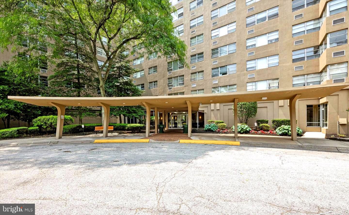 Welcome to Radnor House, one of the Main Line's most desirable addresses! This beautifully maintained 2-bedroom, 1-bath condo sits high on the 10th floor, offering sweeping panoramic views that fill the home with natural light. Featuring timeless hardwood floors throughout, this bright and airy unit blends classic charm with modern convenience. The spacious living and dining area provides the perfect setting for entertaining or relaxing, while both bedrooms offer ample closet space and peaceful privacy. Enjoy the security and ease of a full-service building with 24-hour security, on-site management, a pool, and private parking. The beautifully landscaped grounds include a picnic area and playground, perfect for outdoor enjoyment. Ideally located in the top-rated Radnor School District, just minutes from shopping, dining, public transportation, and Villanova University. Monthly condo fee is $474, with utilities conveniently assessed at $198 per month. Don’t miss this opportunity to own in Radnor House!