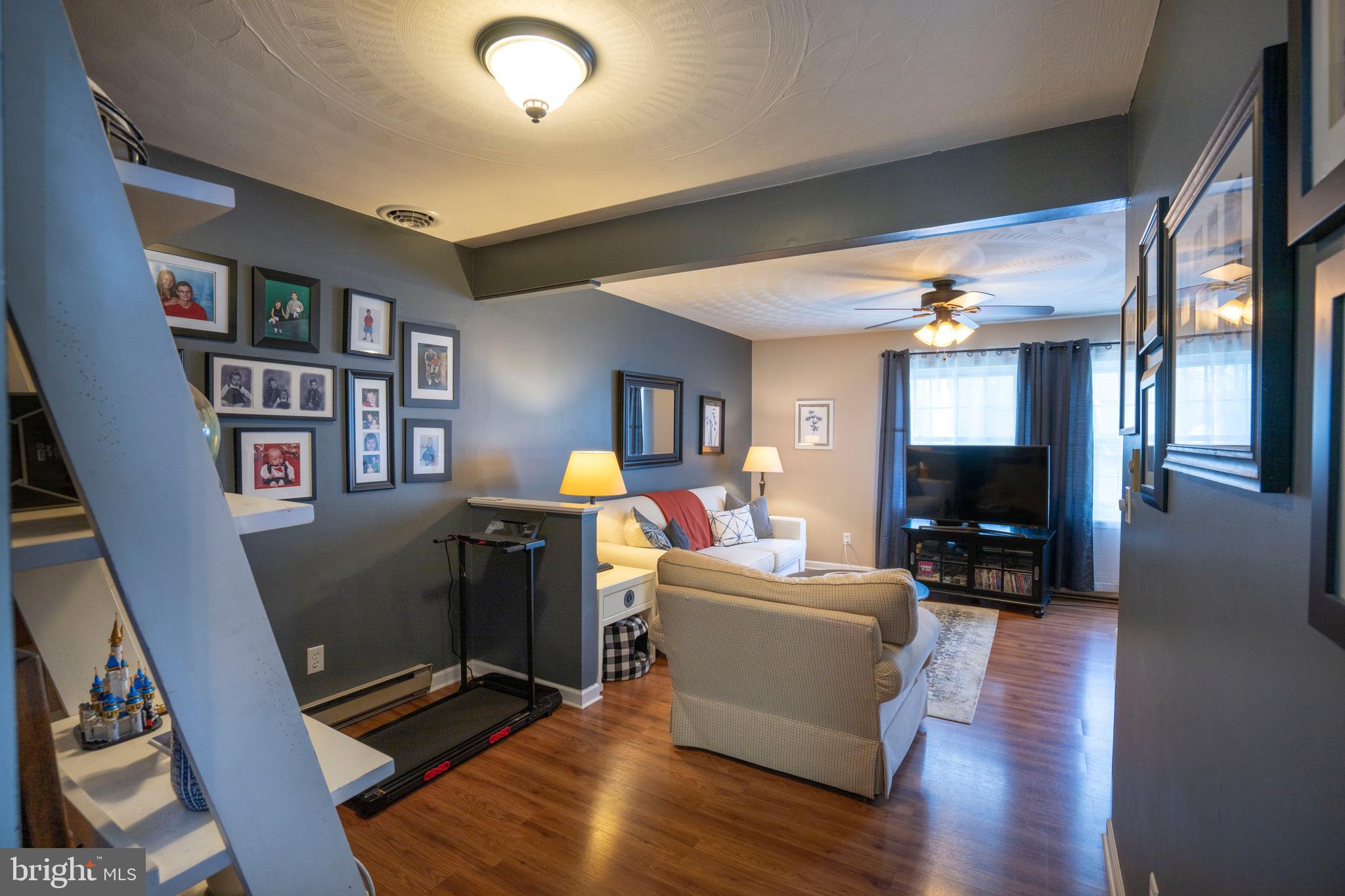 MAPLEWOOD TOWNHOUSES - Residential
