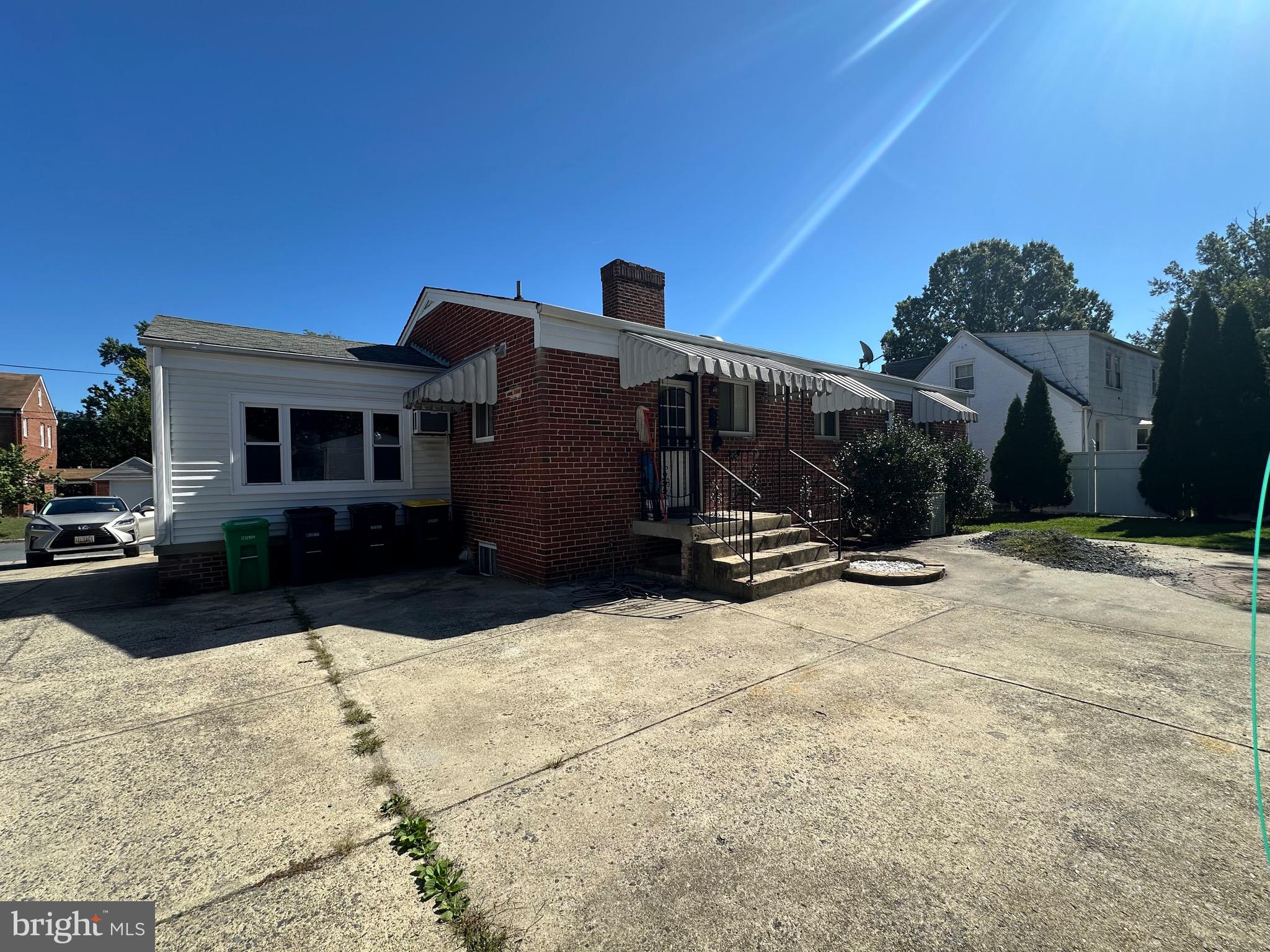 LEWISDALE - Residential Lease