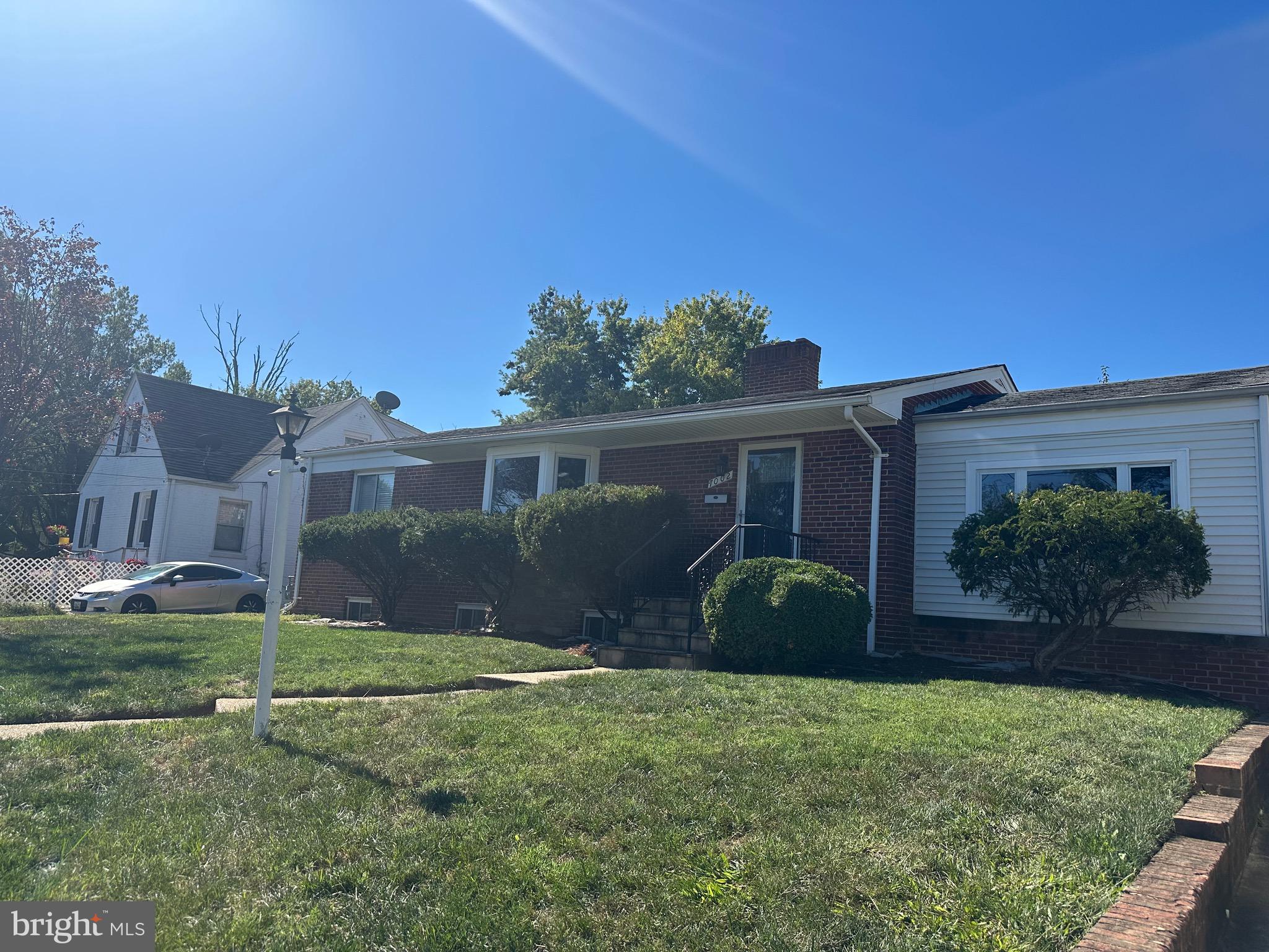 LEWISDALE - Residential Lease