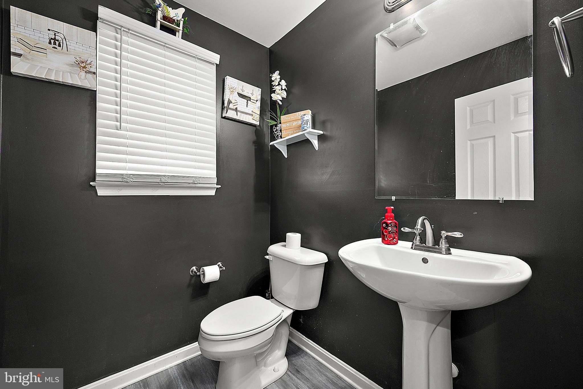 WOODLAND MANOR - Residential