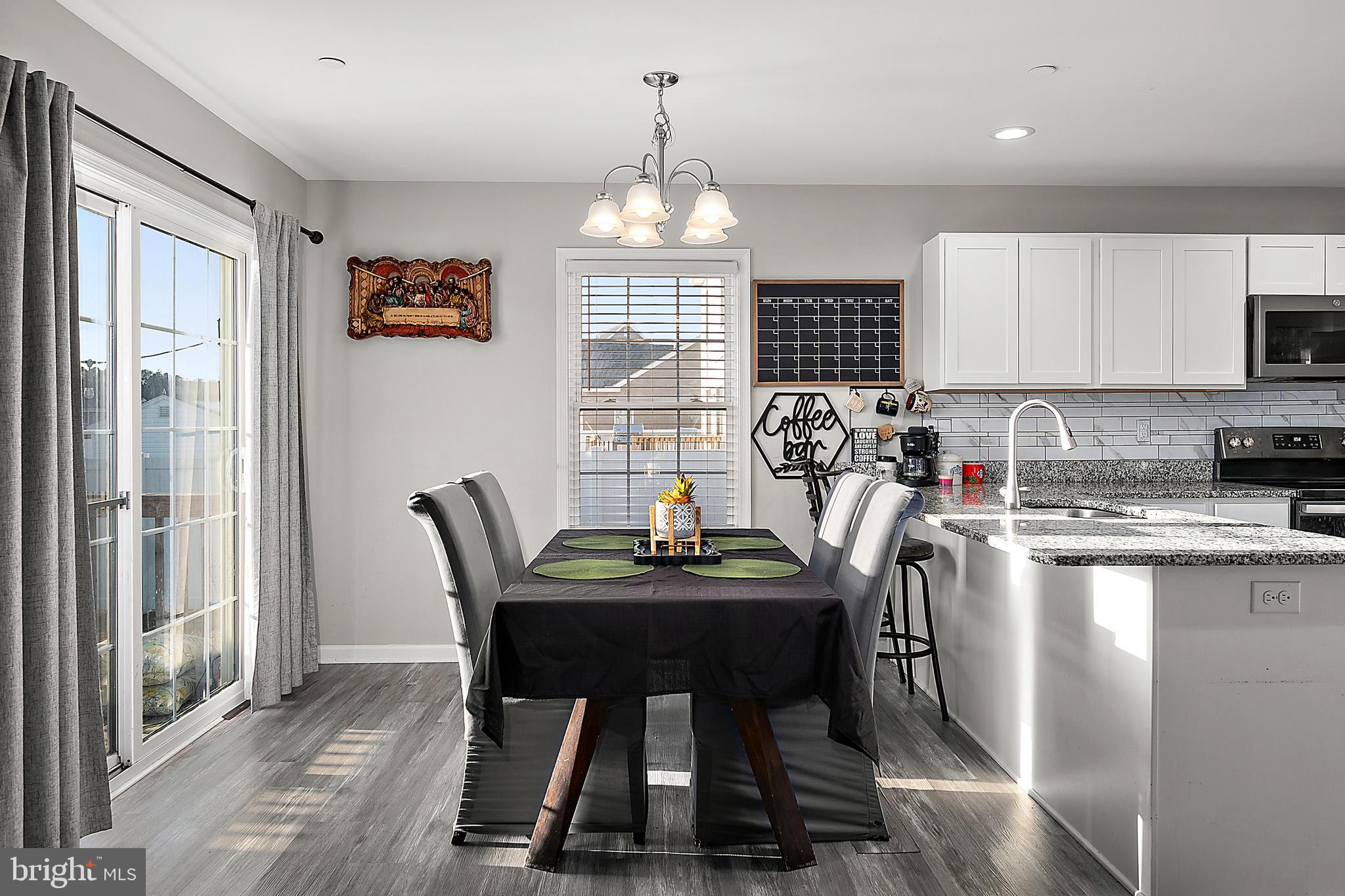 WOODLAND MANOR - Residential