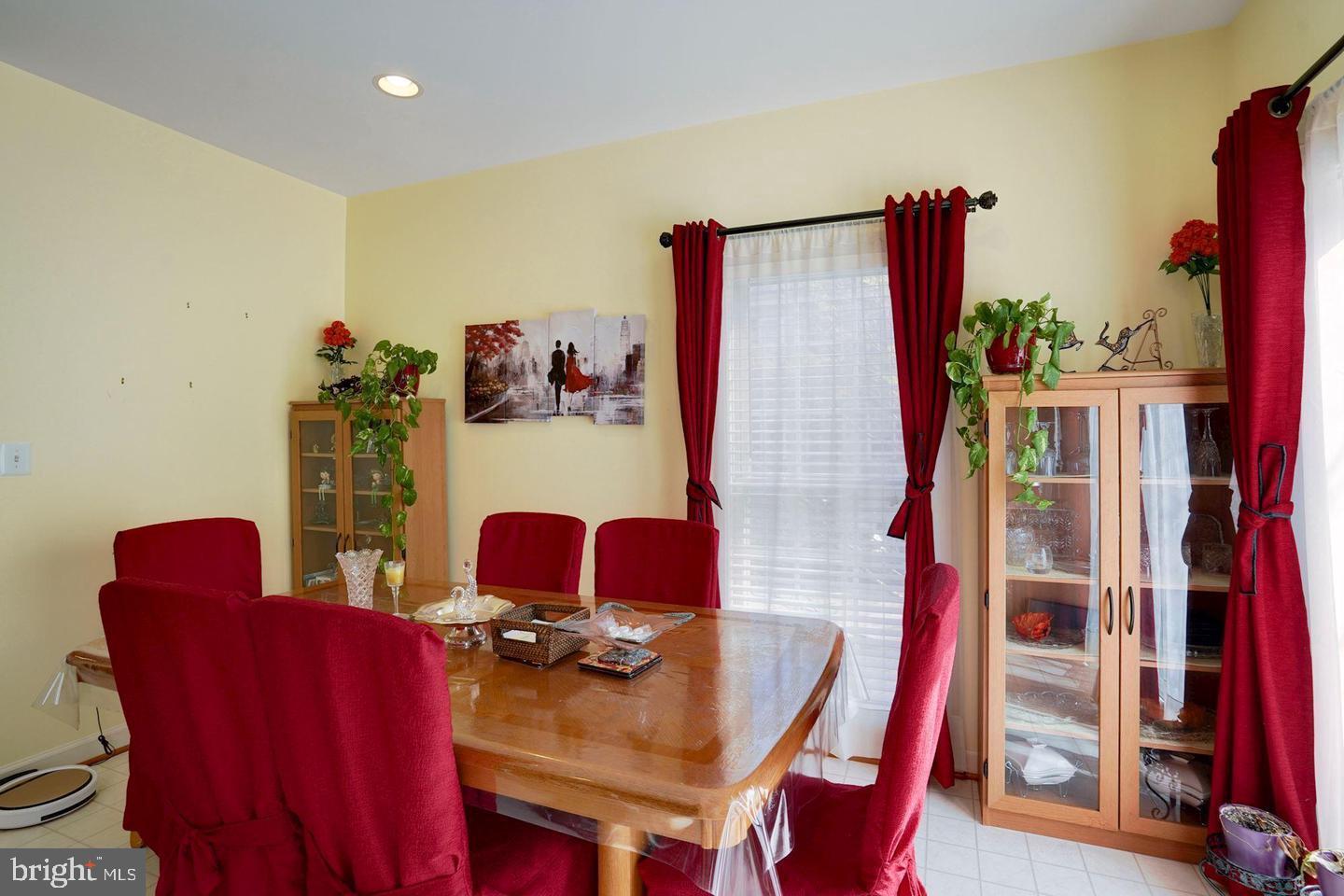 FAIR CREST - Residential Lease