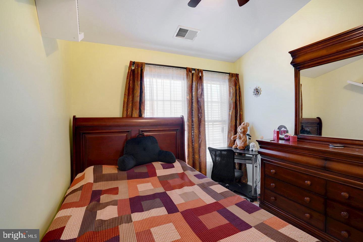 FAIR CREST - Residential Lease