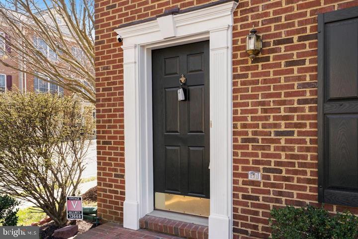 FAIR CREST - Residential Lease