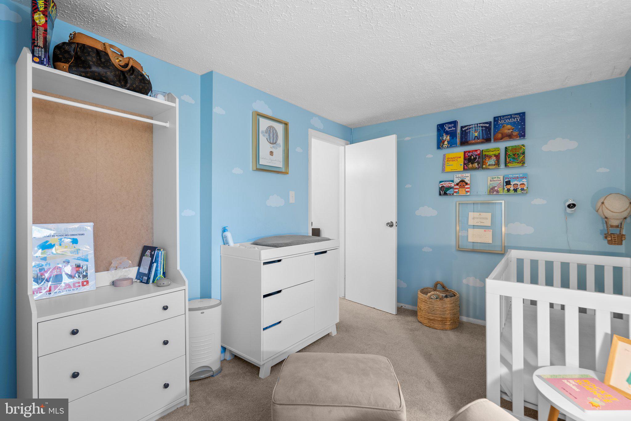 MIDDLEBROOK COMMONS - Residential