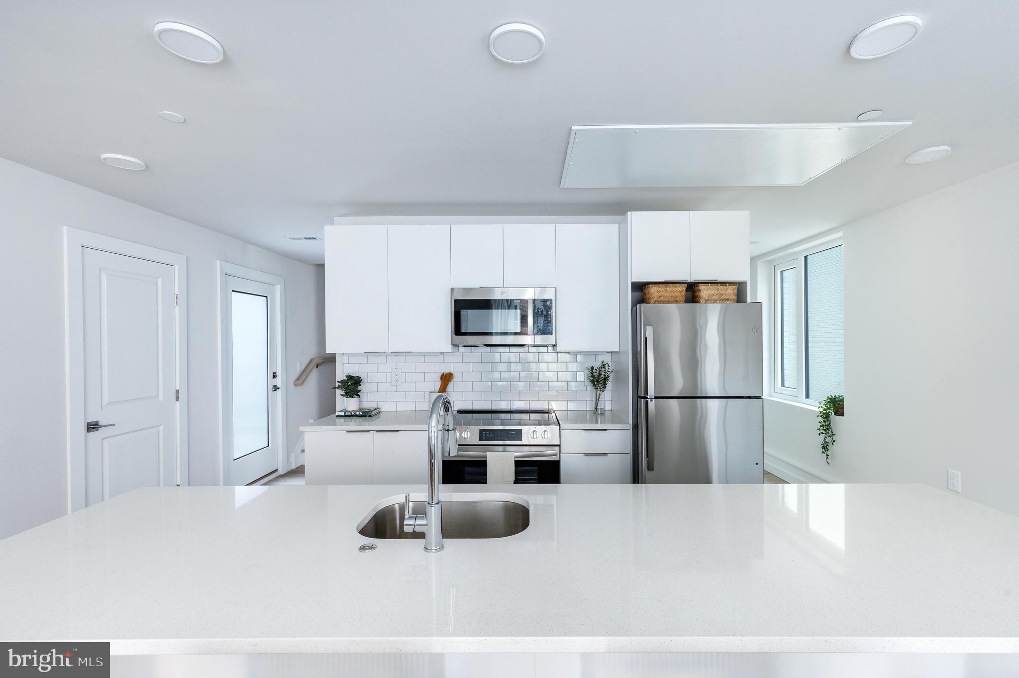 FISHTOWN - Residential Lease