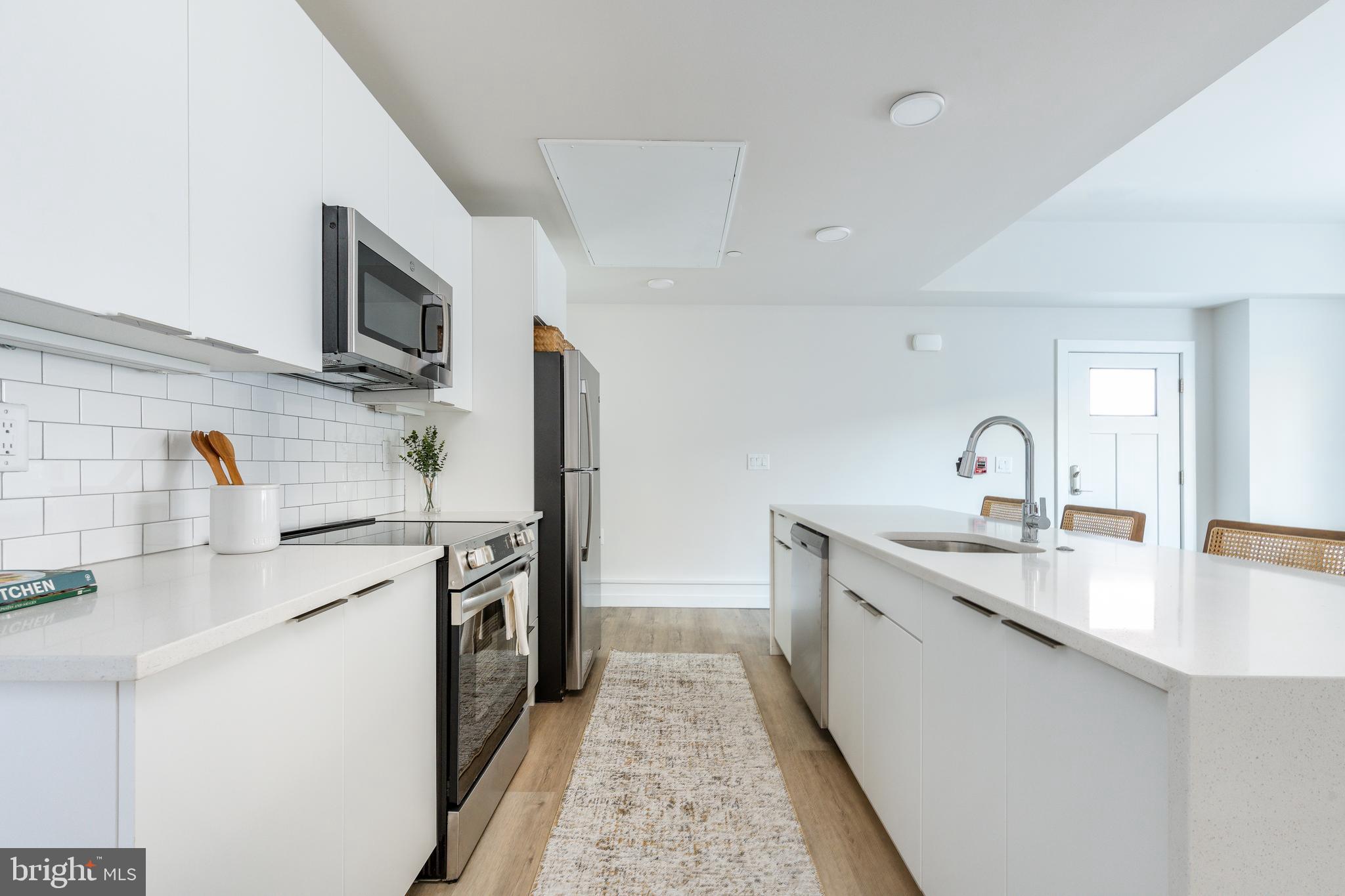 FISHTOWN - Residential Lease