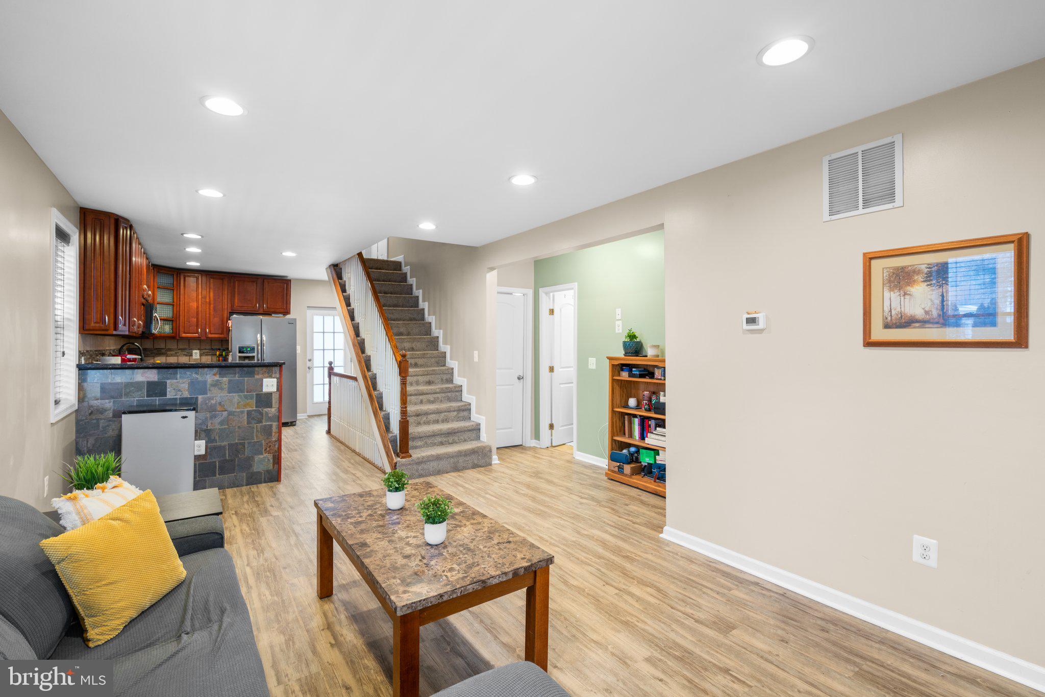 ALBERTA HEIGHTS - Residential