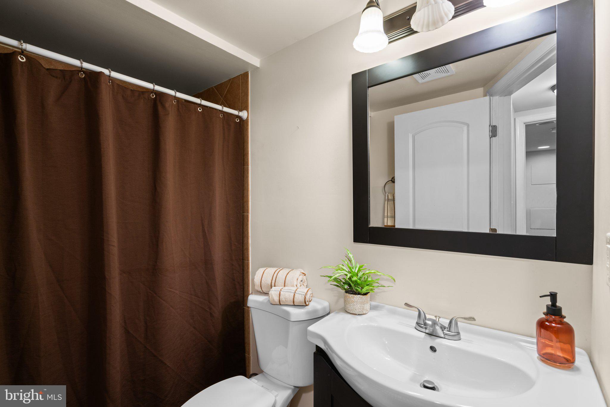 ALBERTA HEIGHTS - Residential