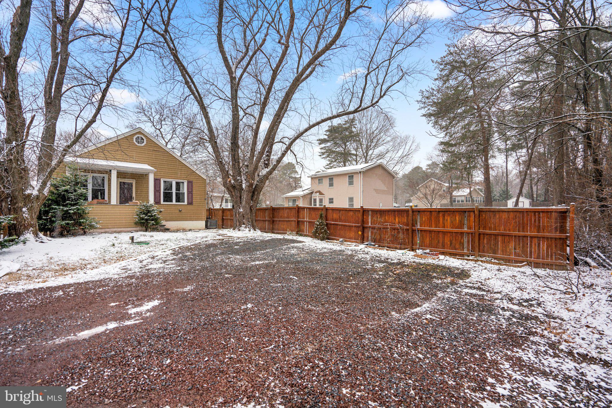 ALBERTA HEIGHTS - Residential