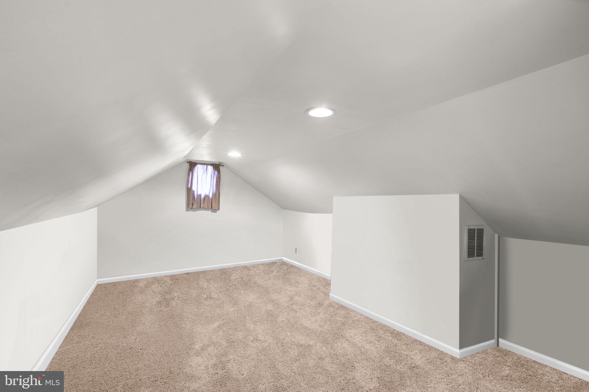 ALBERTA HEIGHTS - Residential