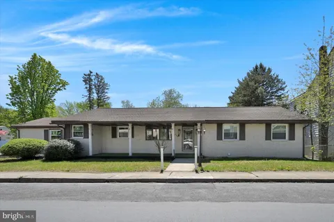 330 E Centre Street, Shenandoah, PA MLS: PASK2021160