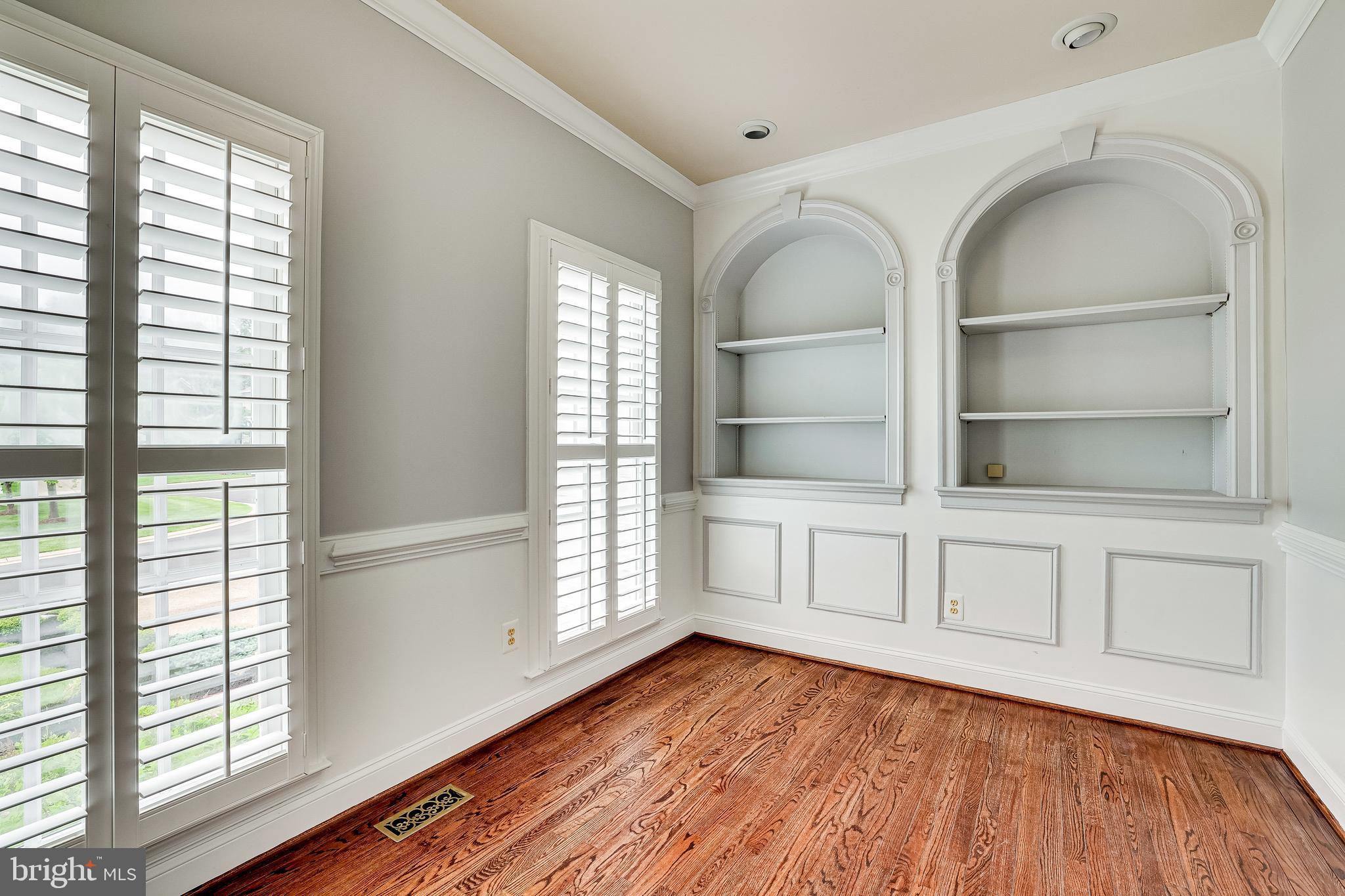 LAKE MANASSAS - Residential