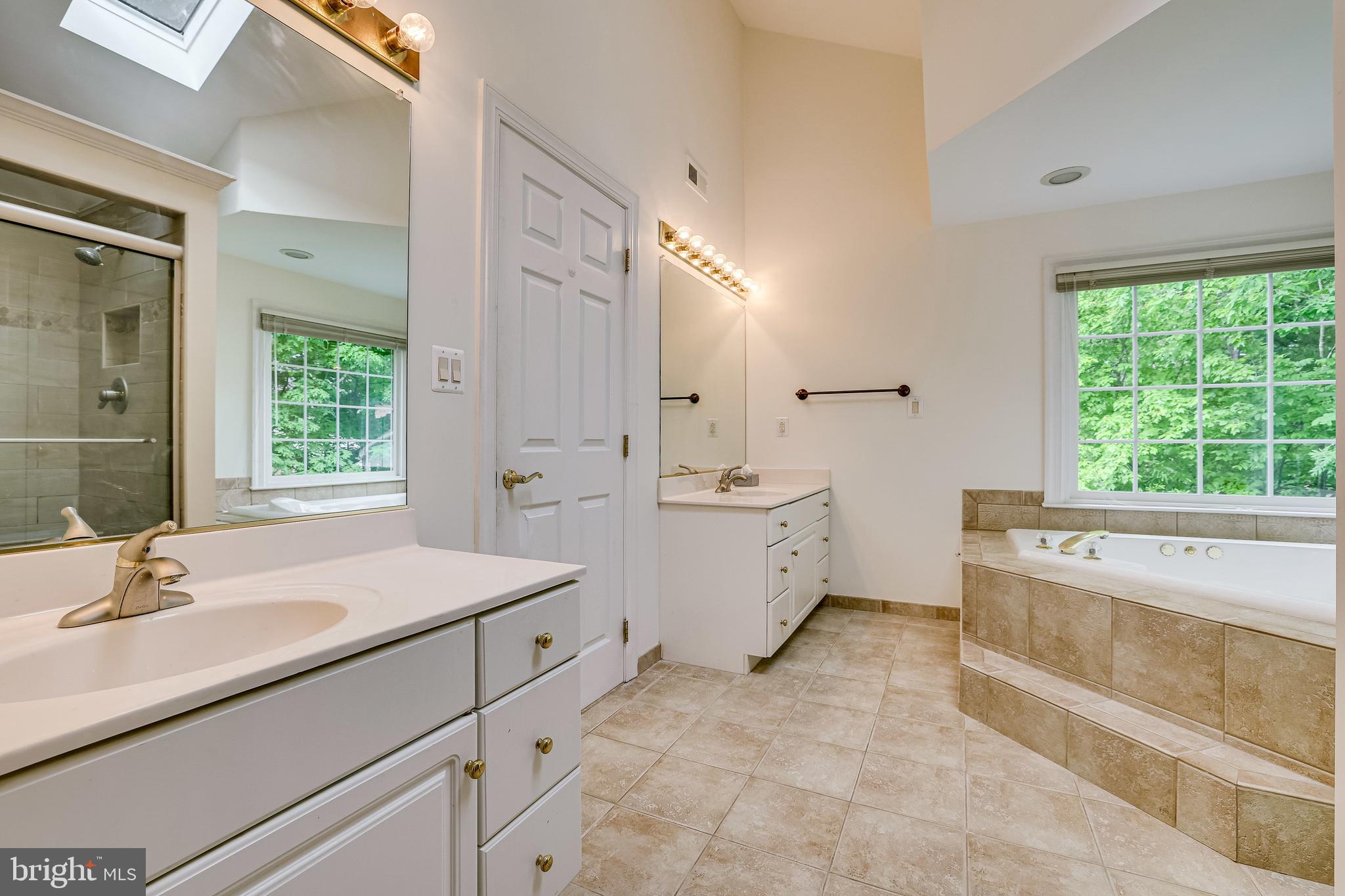 LAKE MANASSAS - Residential