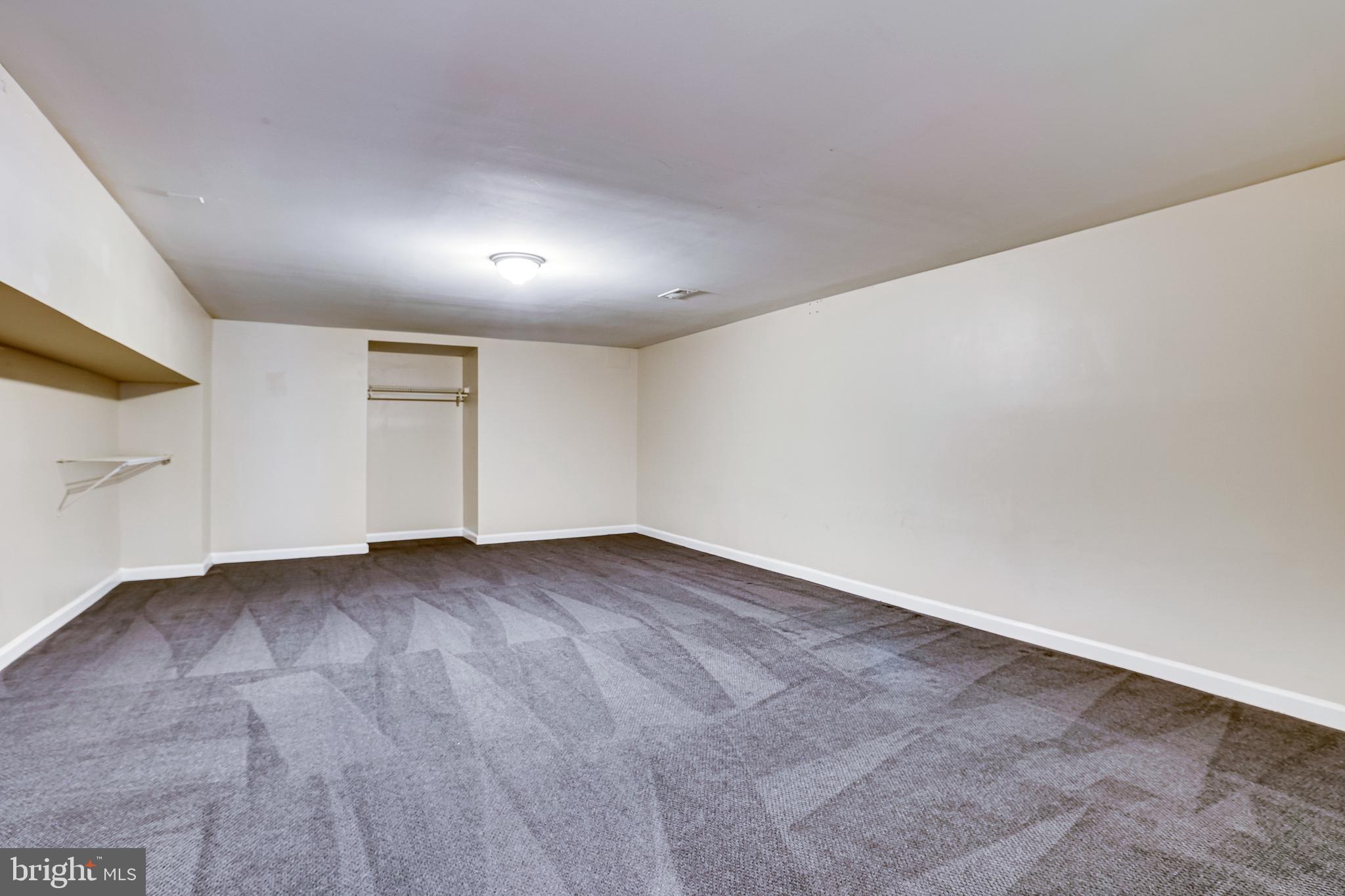 LAKE MANASSAS - Residential